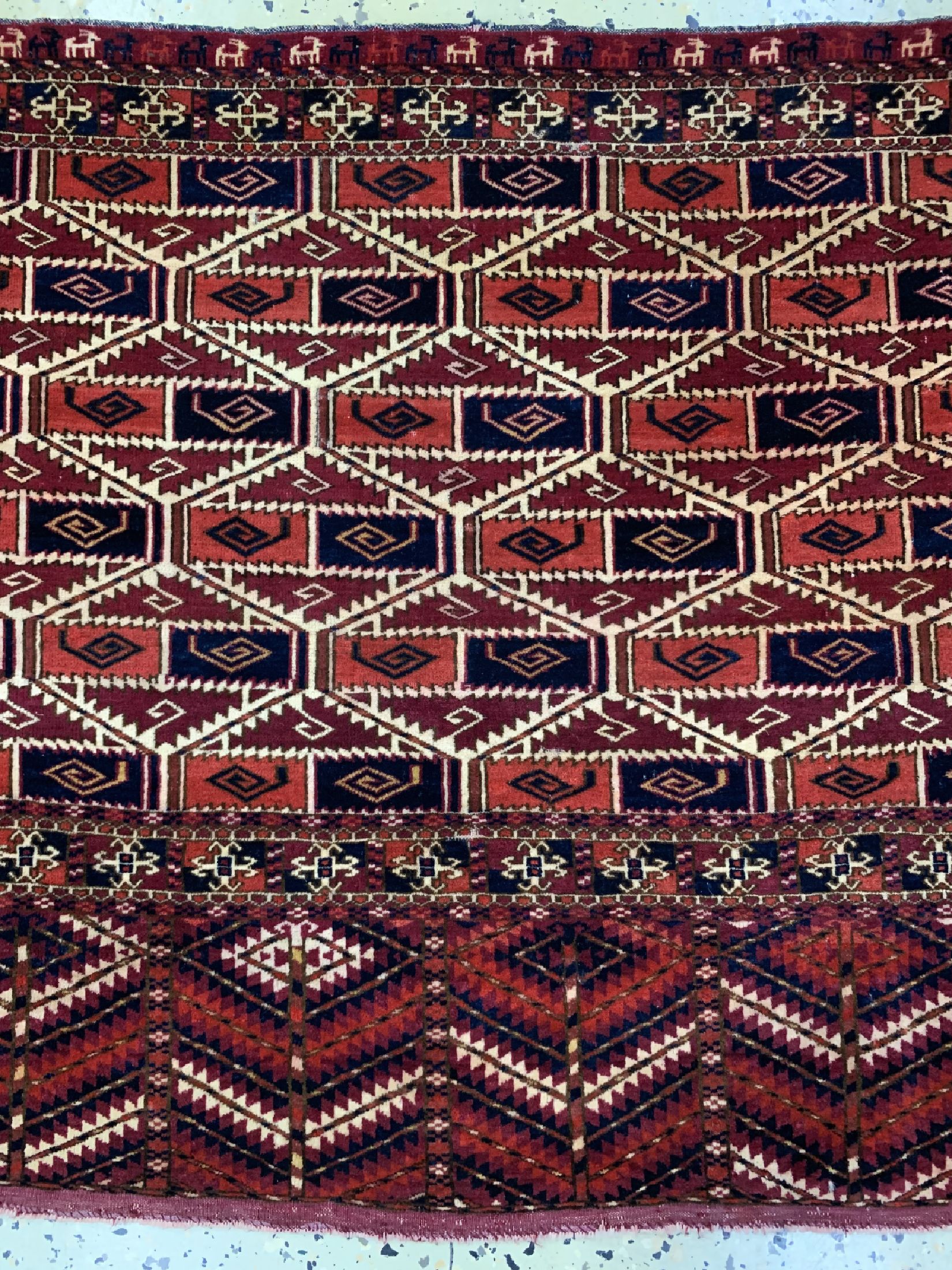 Detail b: Tekke Tschowal antik, Turkmenistan, 19.Jhd,Wolle auf Wolle, ca. 134 x 67 cm, EHZ: 3