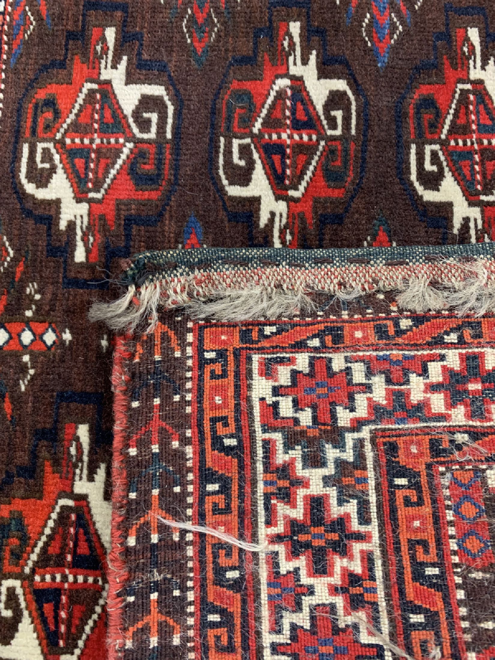 Detail e: Yomud Tschowal antik, Turkmenistan, um 1900, Wolle auf Wolle, ca. 123 x 80 cm, EHZ: 2-3