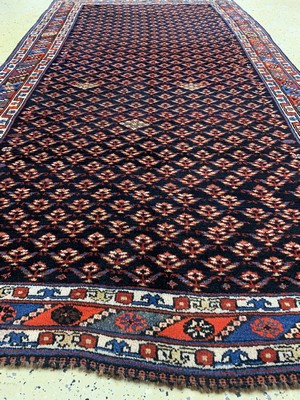 26727223e - Antique Shahsawan (Weramin region), Persia, around 1900, wool on wool, approx. 280 x 150 cm, condition: 1-2. Antique, old and decorative collector Orientalrugs, Carpets, Textiles and Flatweaves
