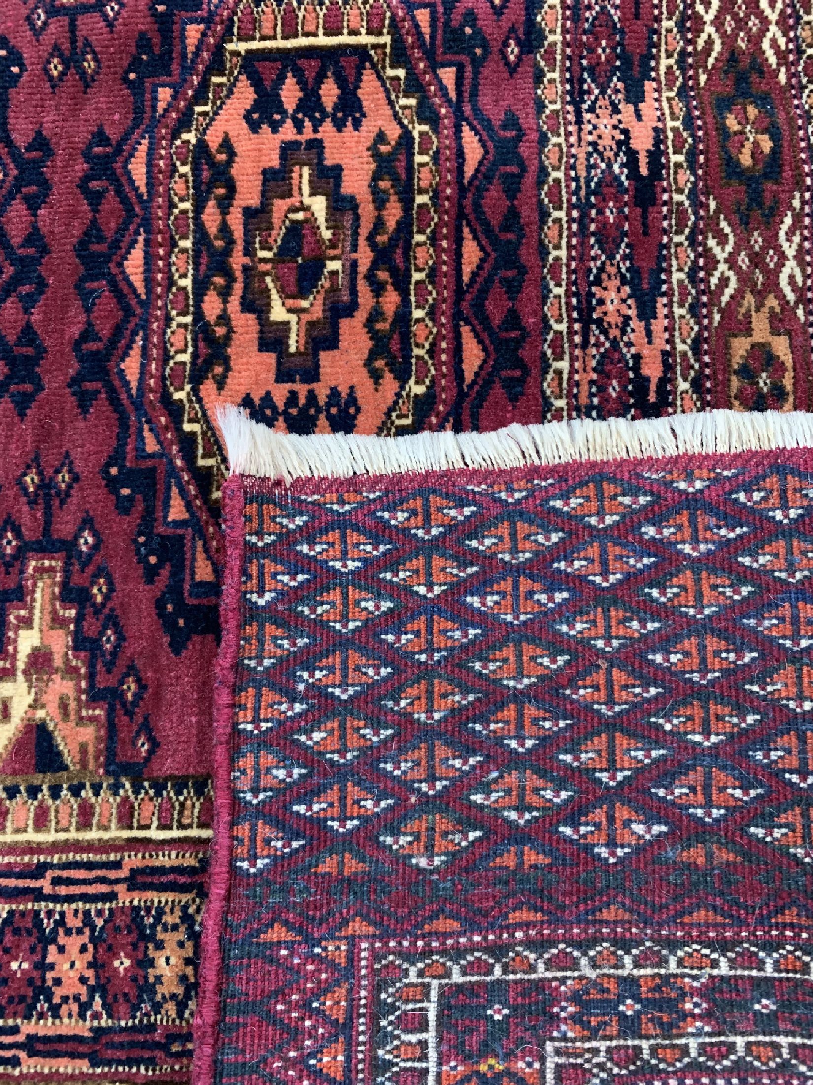 Detail e: Saryk Tschowal antik, Turkmenistan, um 1900, Wolle auf Wolle, ca. 154 x 76 cm, EHZ: 2