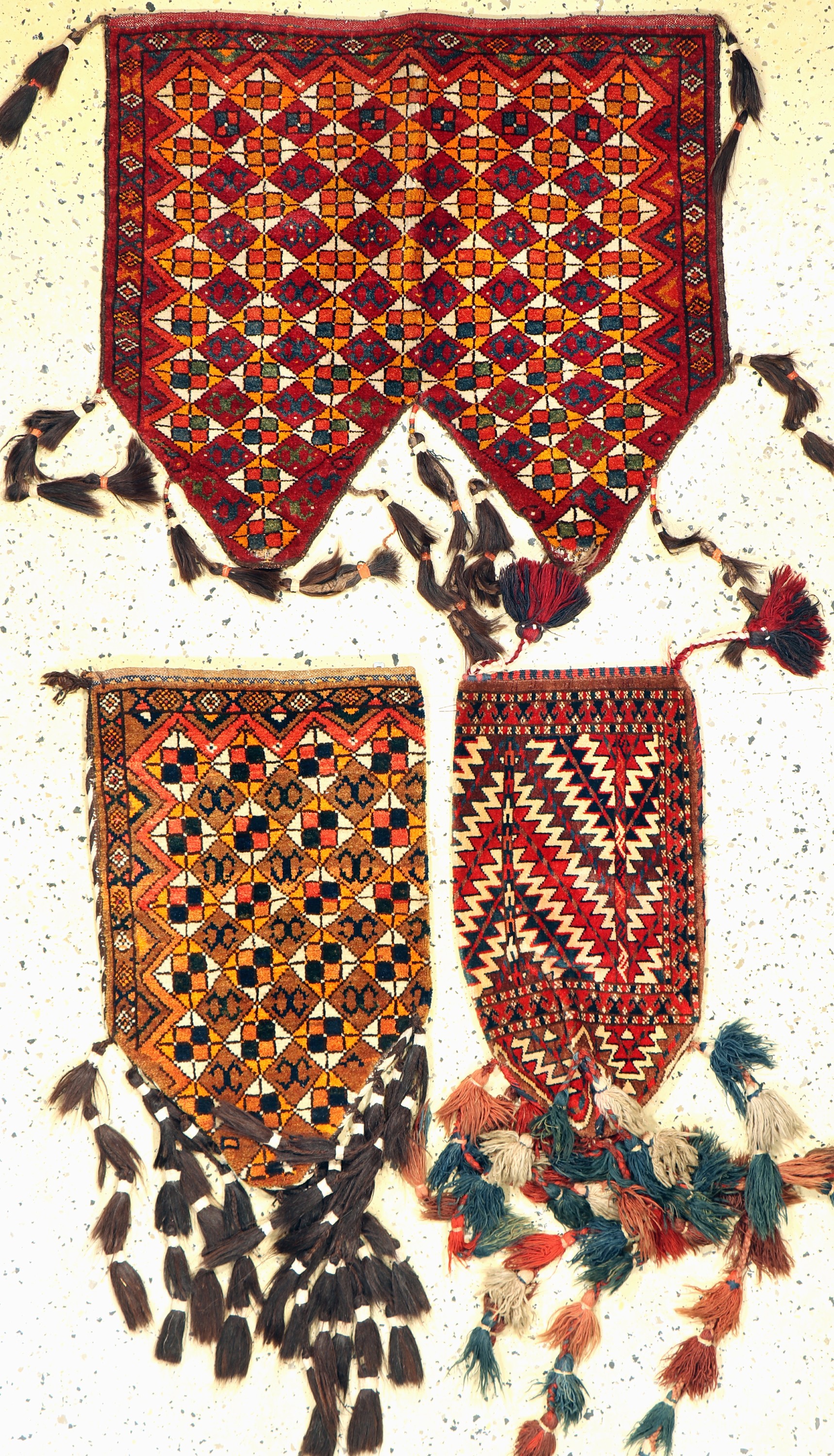 Konvolut 3 Okbasch, Turkmenistan, um 1920/1930, Wolle auf Wolle, ca. 63 x 42 cm, EHZ: 3-4