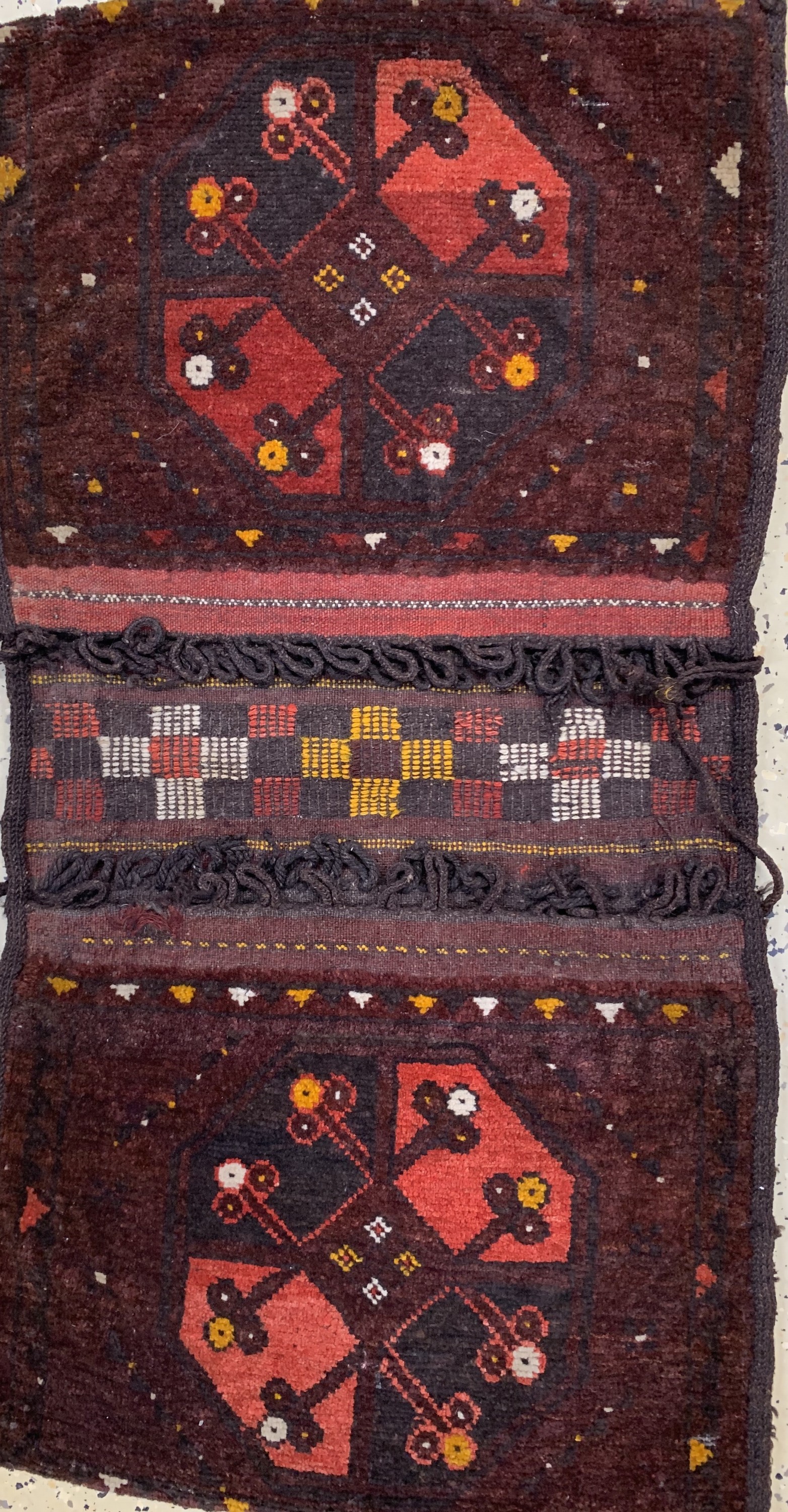 Detail a: Konvolut 2 Ersari Taschen, Turkmenistan, um1910/1920, Wolle auf Wolle, ca. 108 x 58 cm & ca. 64 x 56 cm, EHZ: 3-4