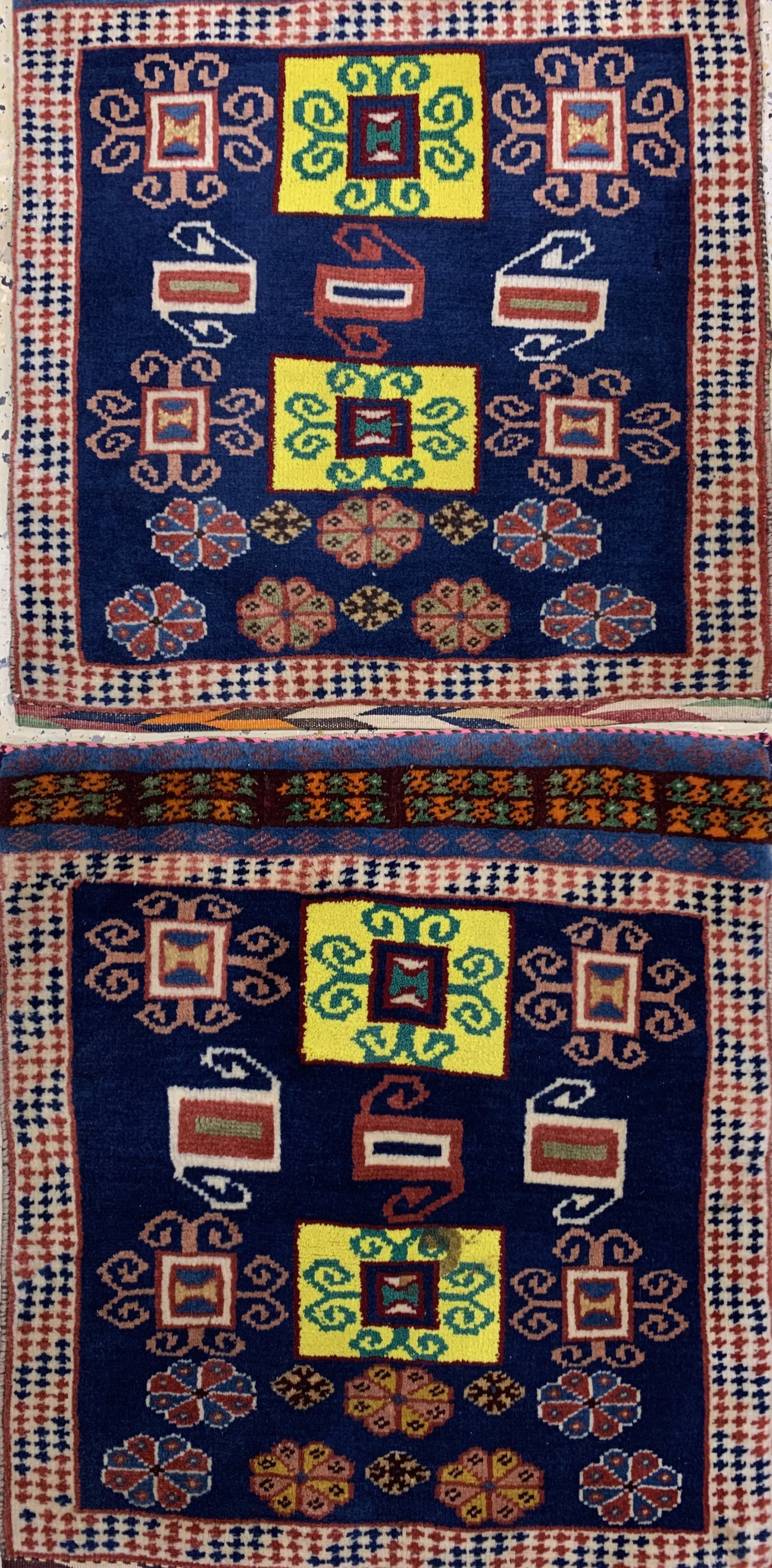 Detail c: Konvolut aus 8 Poschti & Taschenfront, Persien, um 1920/1940, Wolle auf Wolle & Baumwolle, ca. 60 x 55 cm, EHZ: 3