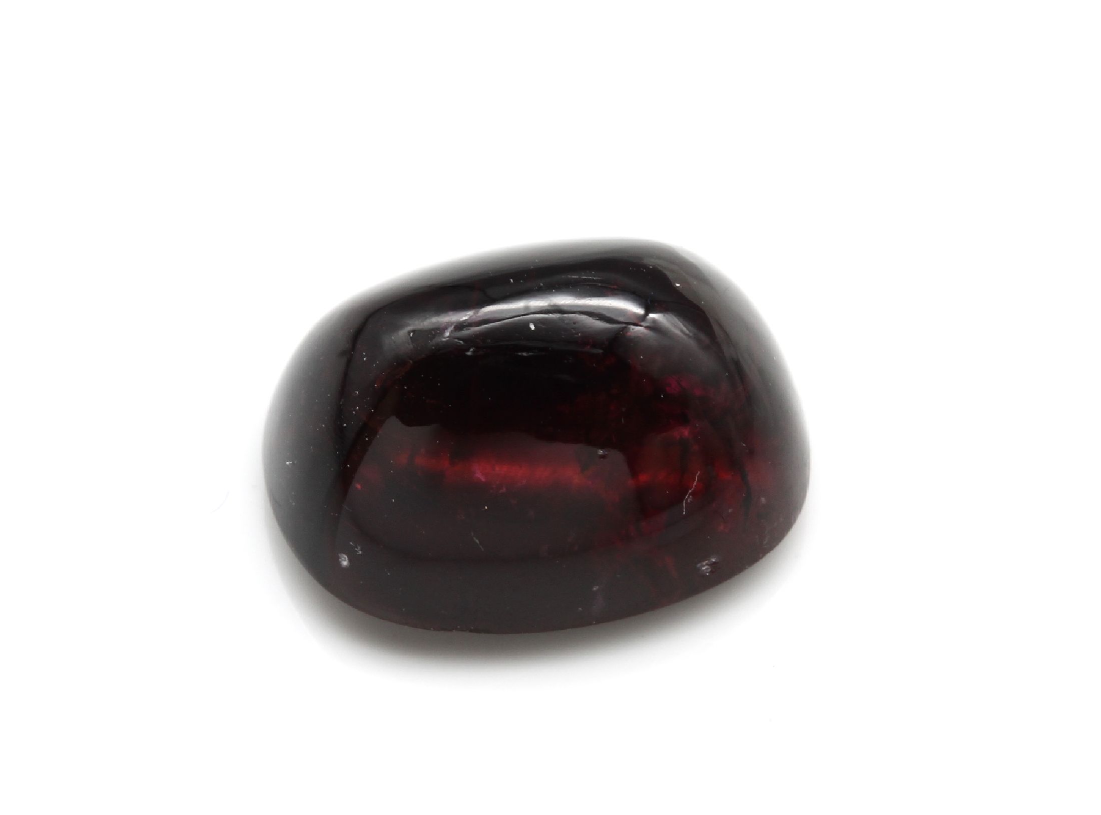 Loser Rubellit, ca. 11.45 ct, ovaler Cabochon