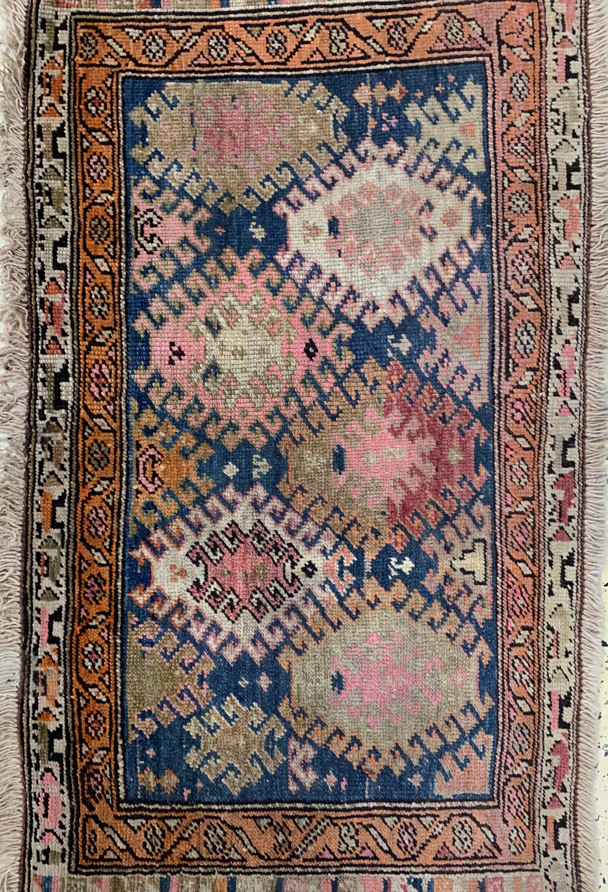 Detail a: 4 Shahsawan Mafraschteile, Persien, um 1900, Wolle auf Wolle, ca. 111 x 62 cm, EHZ: 3-4