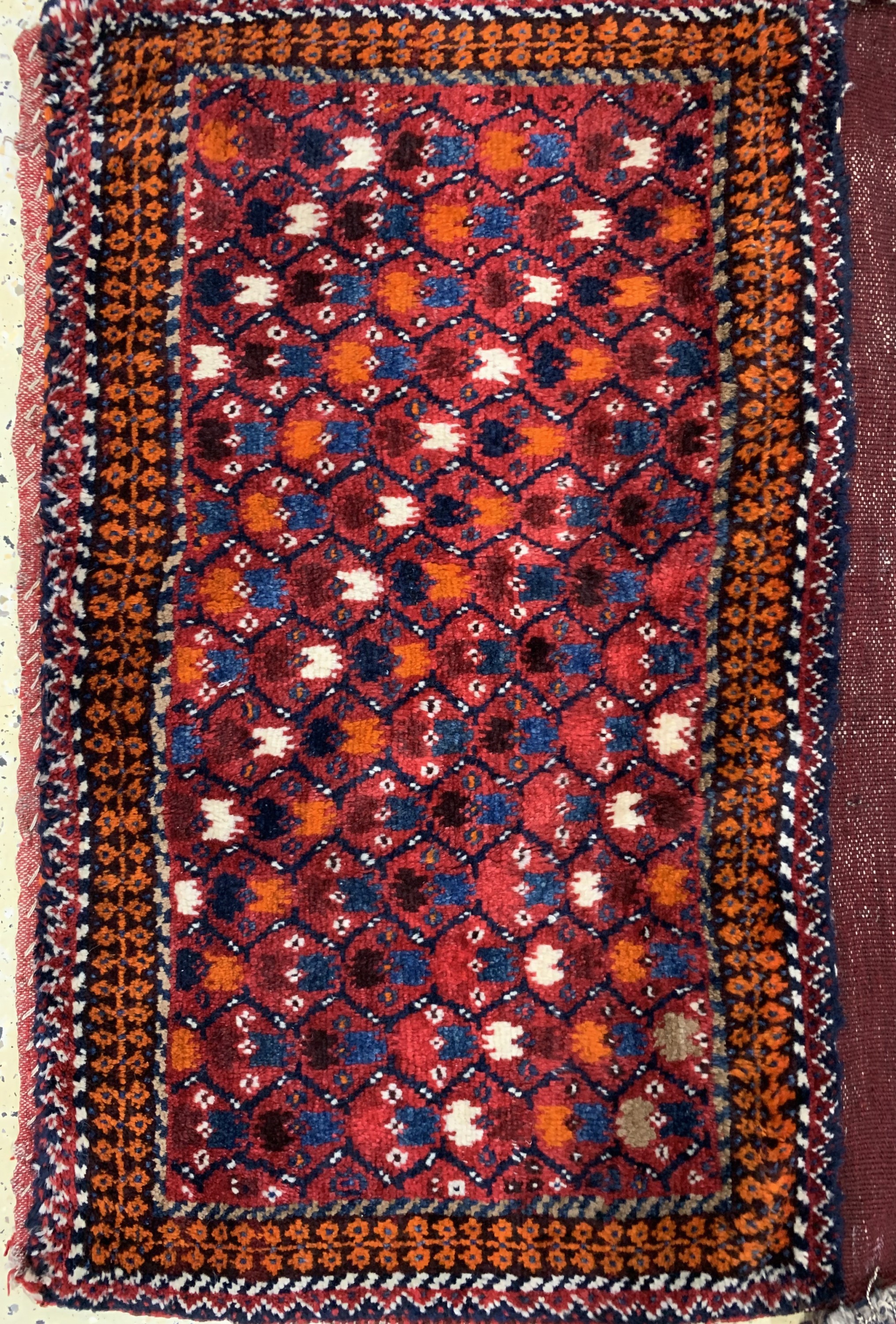 Detail c: Mafrash geöffnet , Ghaschgai, Persien, um 1960, Wolle auf Wolle, ca. 107 x 65 x 65 cm,EHZ: 1-2(geknüpft).