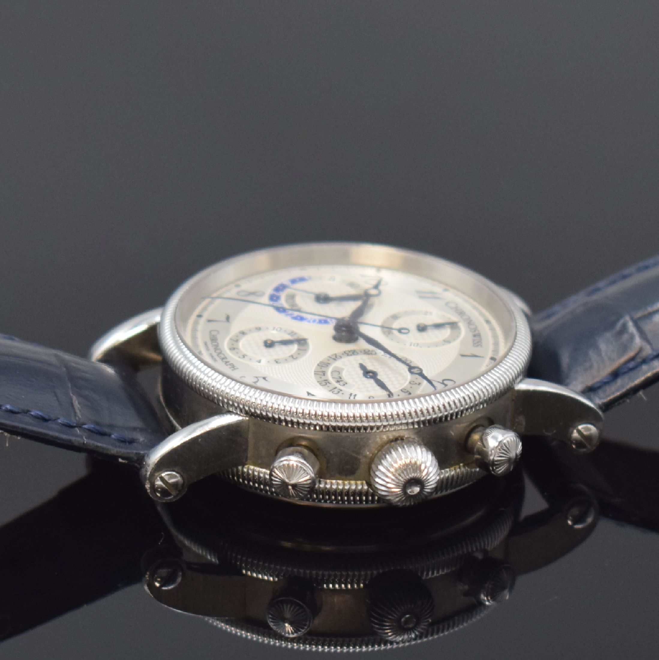Detail c: CHRONOSWISS Armbandchronograph Modell Tora in Stahl Referenz CH 7423, Schweiz um 2005, Automatik, beids. vergl. Geh. inkl. Lederband m. Dornschl., ...