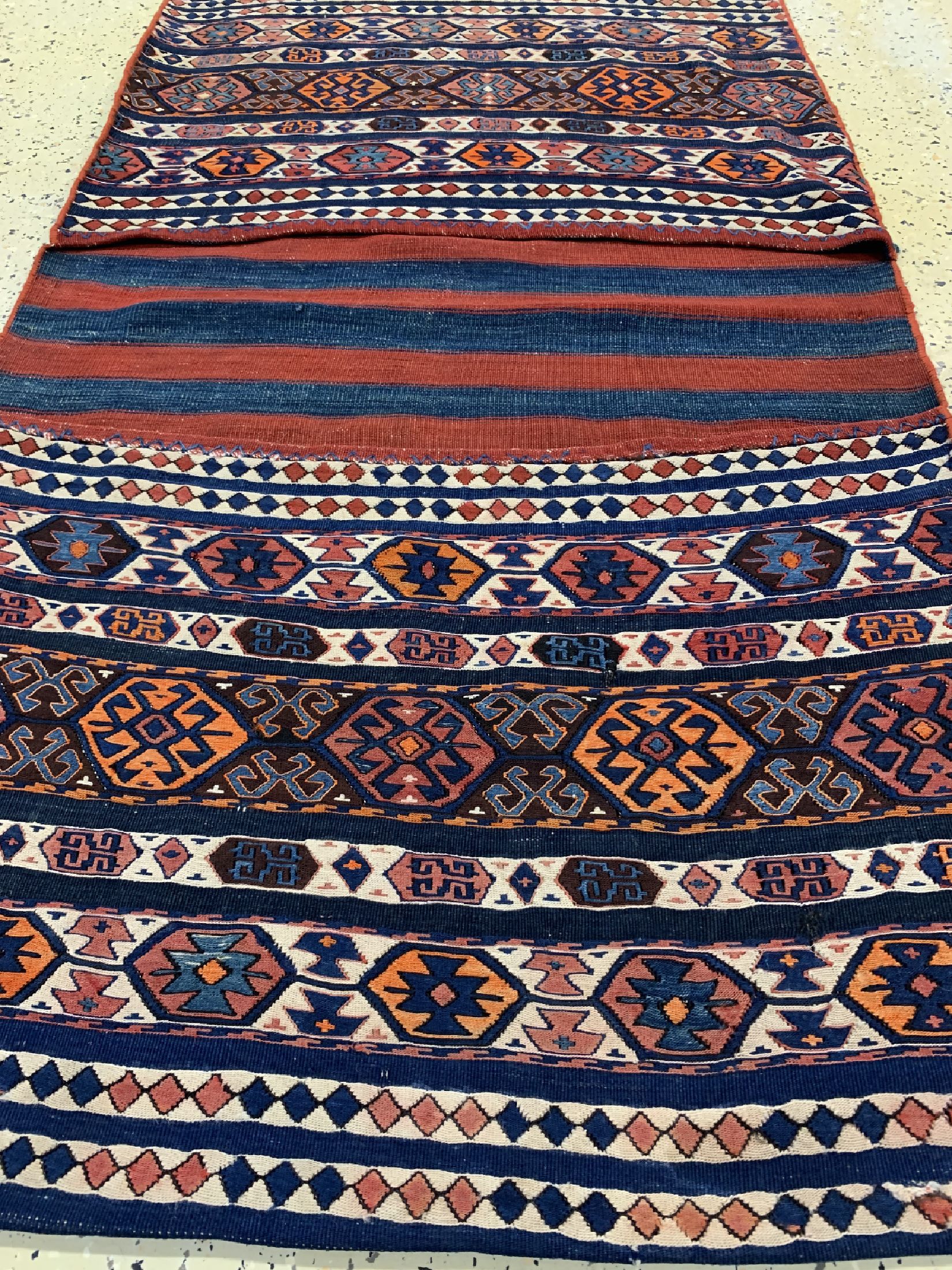 Detail d: Shahsawan Kelim-Doppeltasche , Persien, um 1920, Wolle auf Wolle, ca. 156 x 98 cm, EHZ: 2, (kleine Reparaturen)