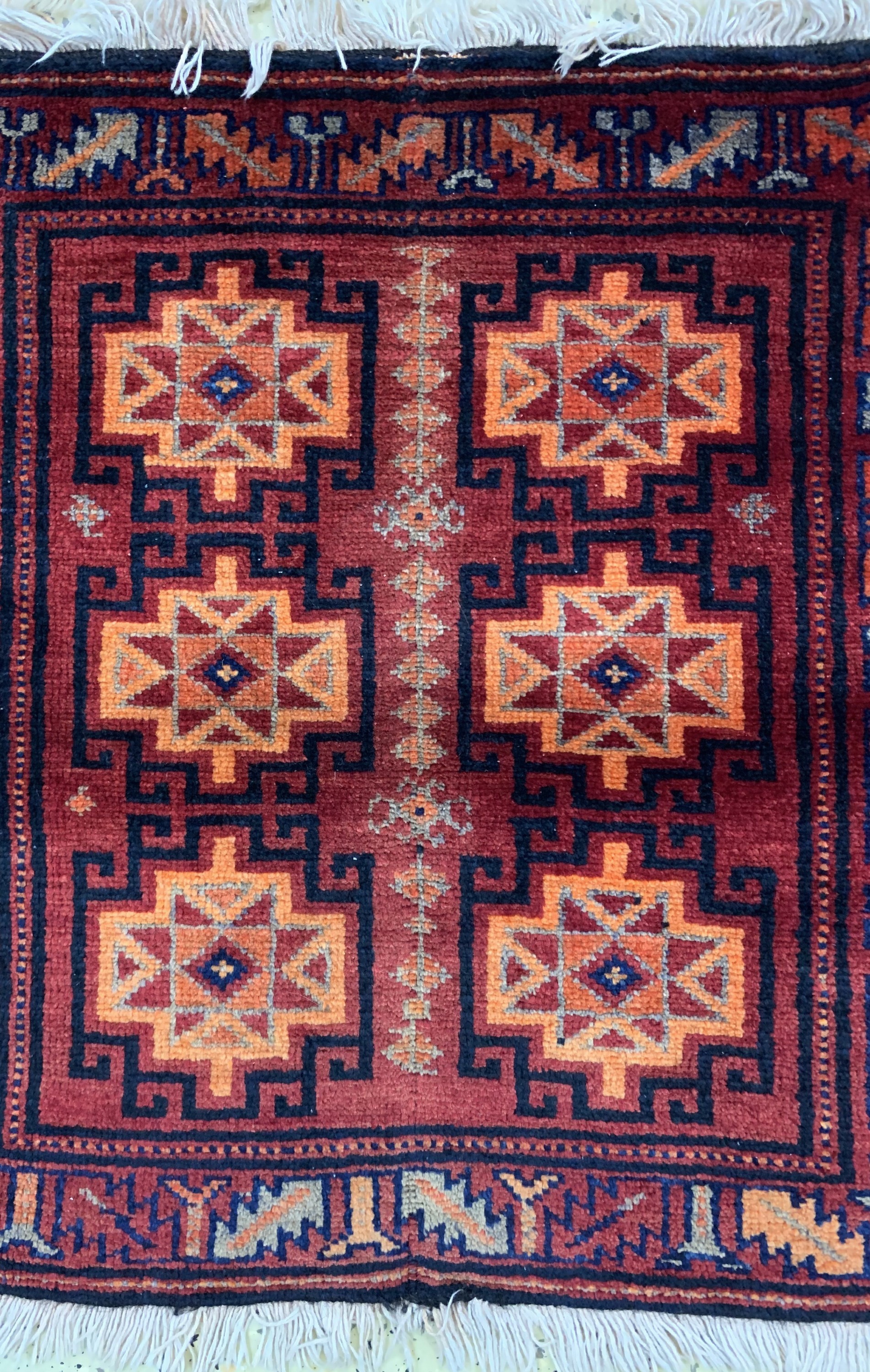 Detail a: Konvolut Bachtiar Wagireh & 2 Lori Poschtis, Persien, Wolle auf Baumwolle, ca. 120 x 74 cm & ca. 80 x 70 cm, EHZ: 2-3