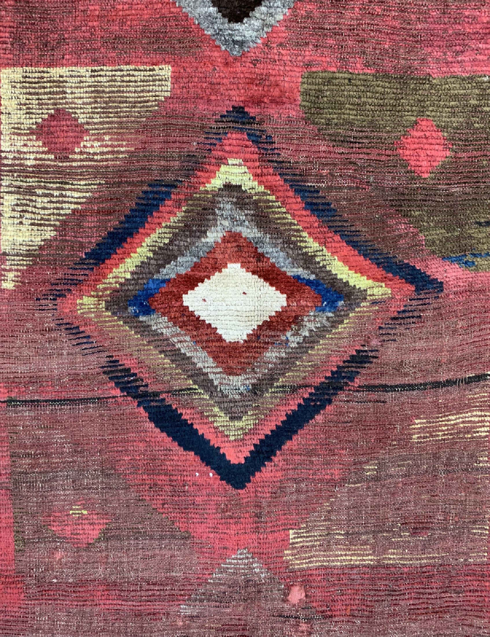 Detail d: Louri Gabbeh antik, Persien, 19.Jhd, Wolle auf Wolle, ca. 322 x 159 cm, EHZ: 3-4