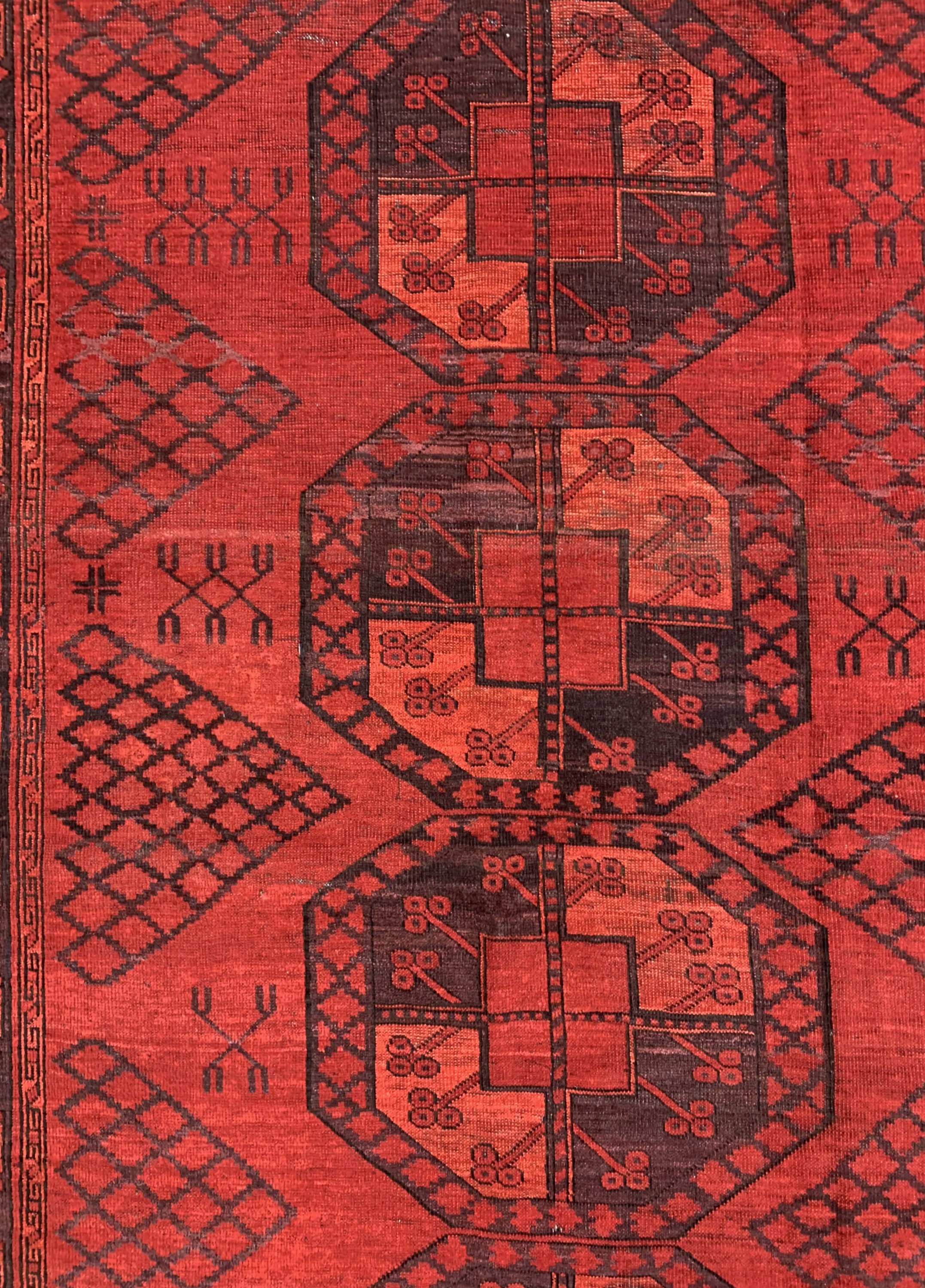 Detail b: Antiker Ersari, Turkmenistan, um 1900, Wolle auf Wolle, ca. 465 x 358 cm, EHZ: 3