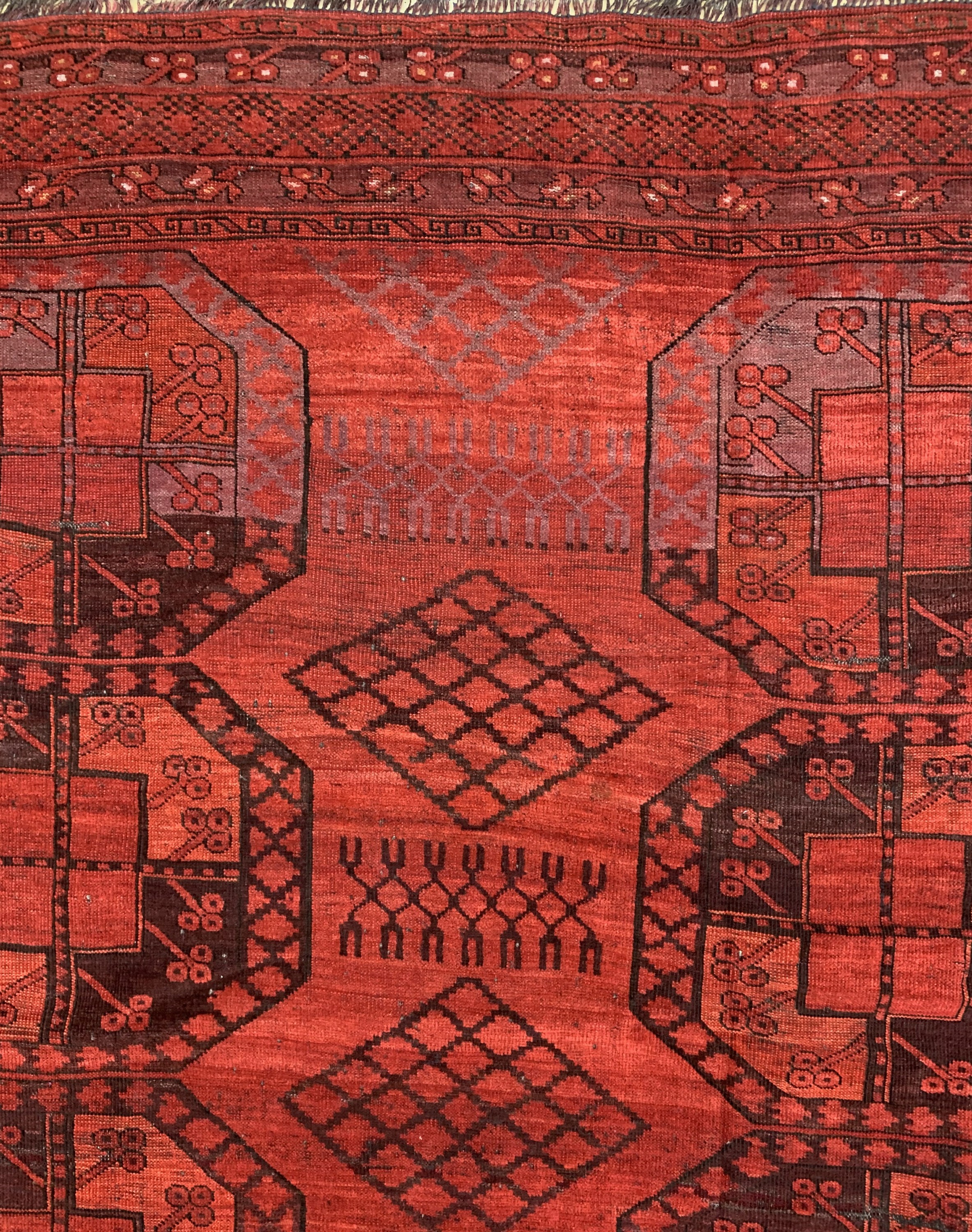 Detail d: Antiker Ersari, Turkmenistan, um 1900, Wolle auf Wolle, ca. 465 x 358 cm, EHZ: 3