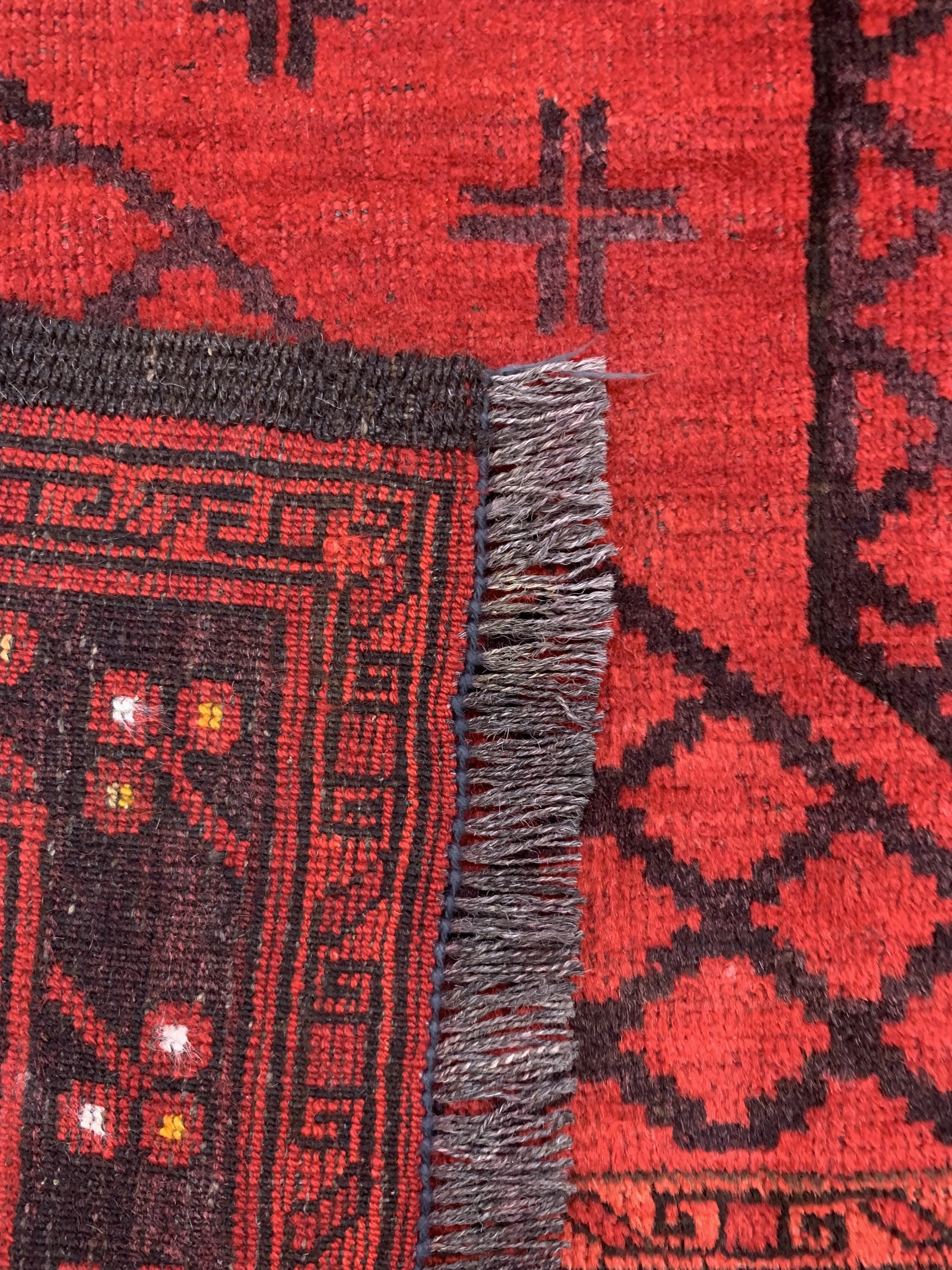 Detail f: Antiker Ersari, Turkmenistan, um 1900, Wolle auf Wolle, ca. 465 x 358 cm, EHZ: 3