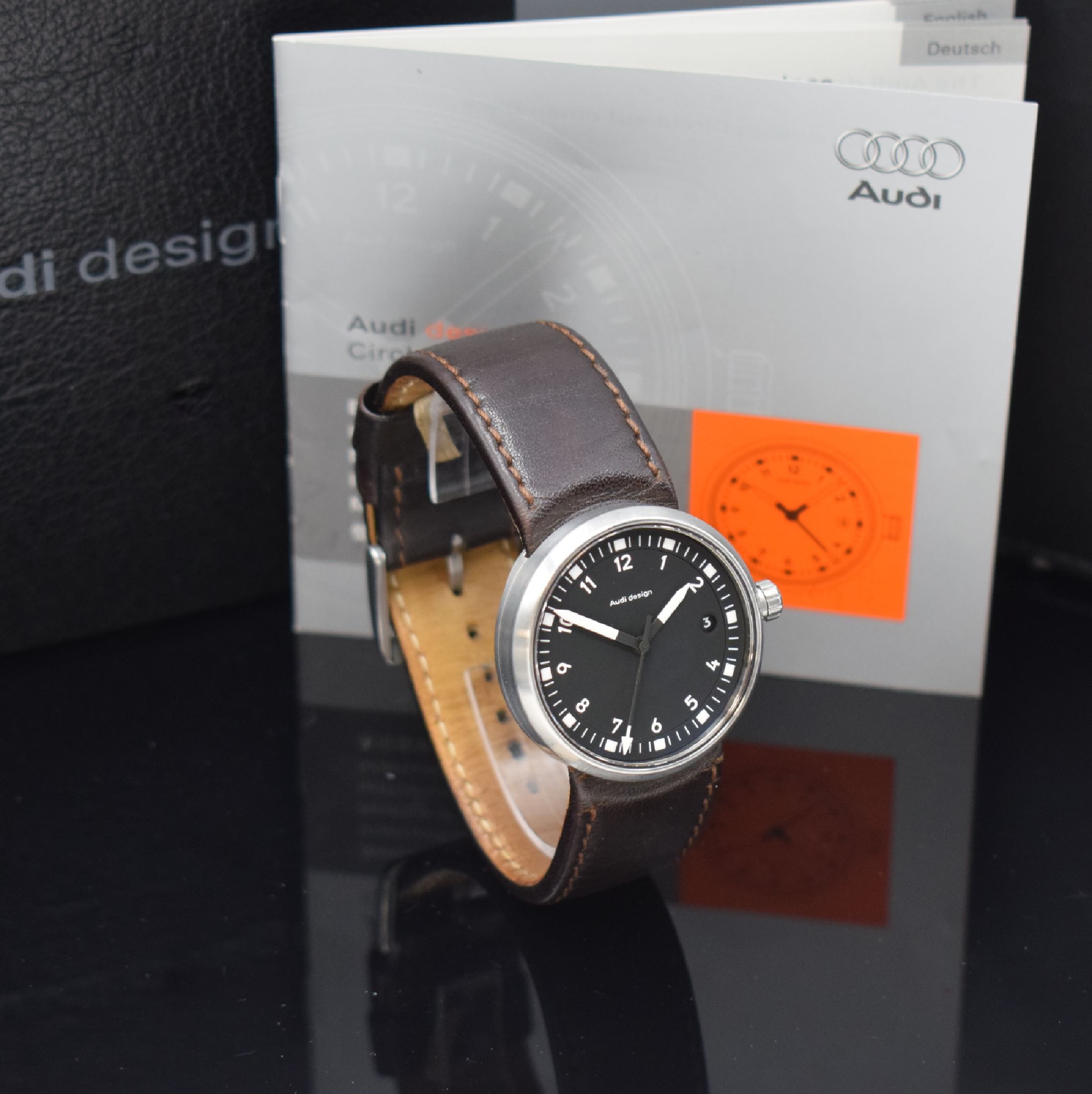 Detail b: SINN / AUDI design Herrenarmbanduhr in Stahl, Automatik, beids. verg., Boden 8-fach verschr., schwarzes Kontrastzifferbl., Anz. v. Std., Min., ...