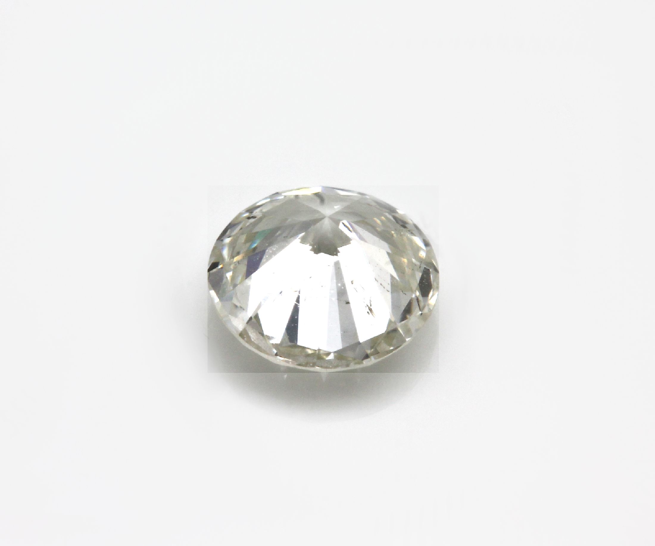 Detail a: Loser Brillant, 0.72 ct l.get.Weiß(I)/p1, mit GIA-Expertise