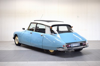 26727482c - Citroen DS, first registered 06/197373, mileage read 49.900 km, MOT expired, historical registration, 72 kW/98 hp, 4-cylinder, manual transmission, blue, black leather interior, folding roof, air suspension, cornering lights and more