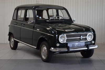 Image 26727483 - Renault R4, first registered 03/1968, mileage read 65,269 km, MOT expired, historic registration, 19 kW/25 PS, manual transmission, green exterior, black fabric interior, owner's manual, last inspection with 65,143 km, invoice available