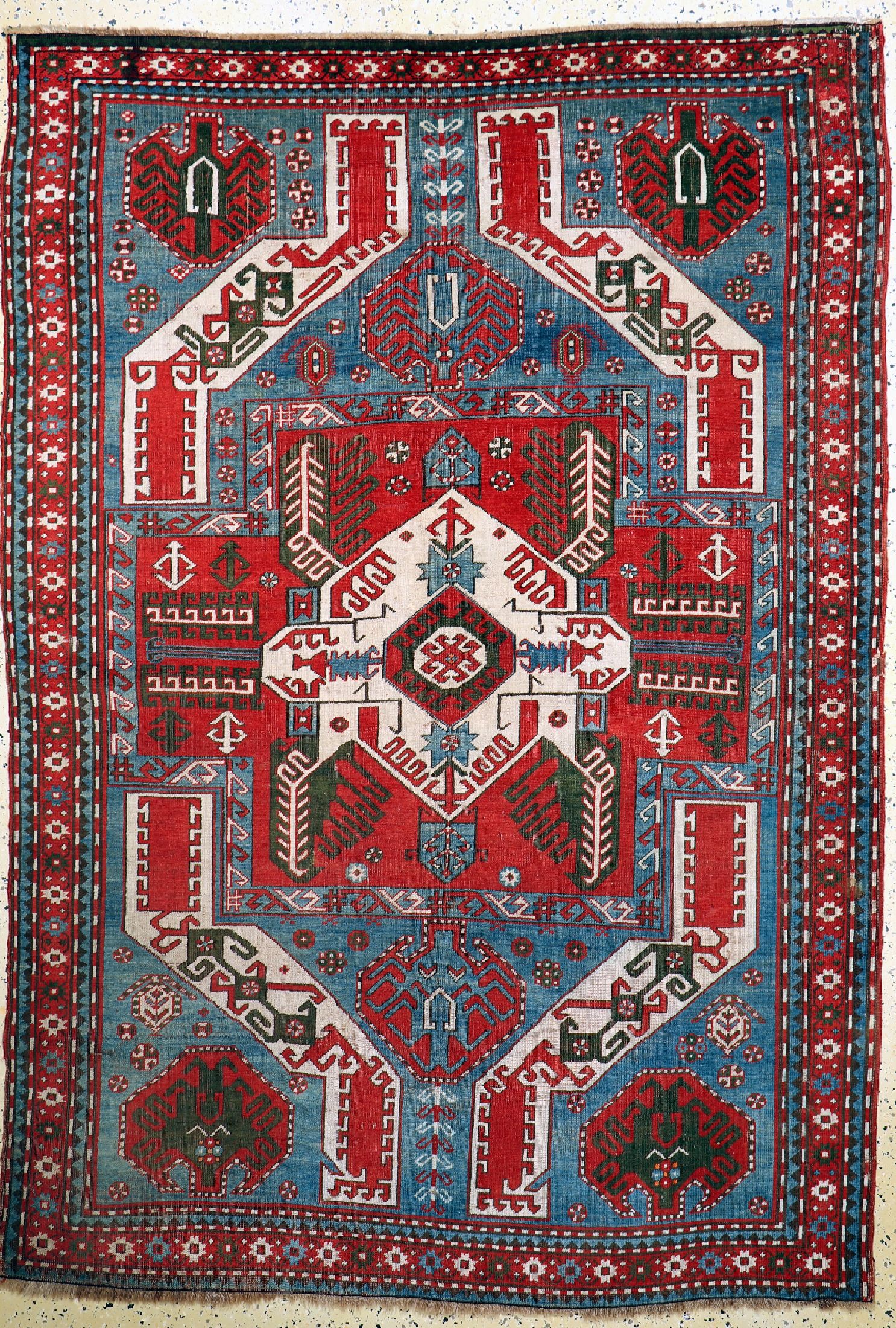 Kazak"Kasim-Ushak" antik, Kaukasus, 19.Jhd,Wolle auf Wolle, ca. 230 x 160 cm, EHZ: 3(restauriert)