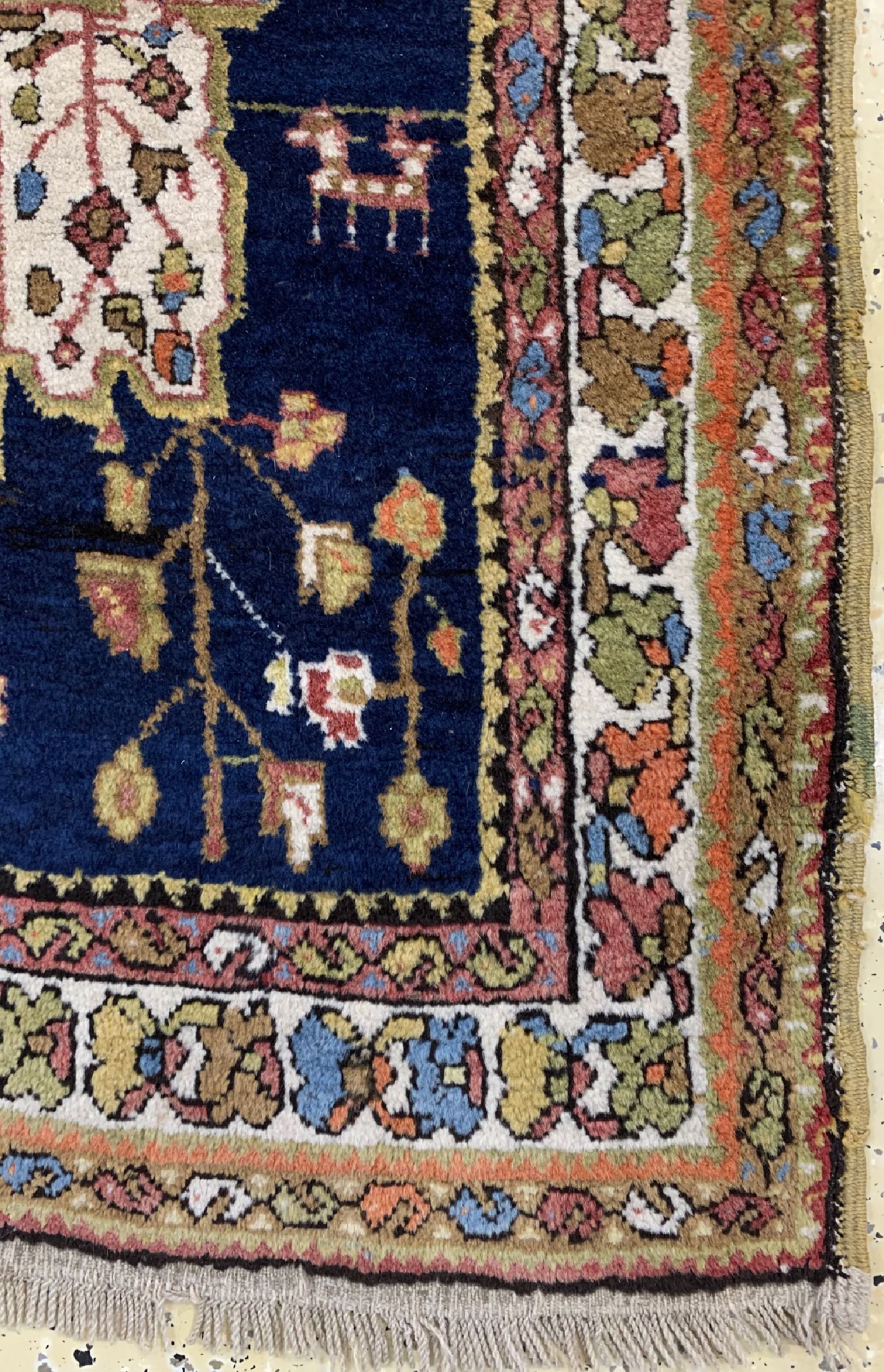 Detail a: Meschgin antik, Persien, datiert 1330(1907), Wolle auf Wolle, ca. 250 x 110 cm,EHZ: 2
