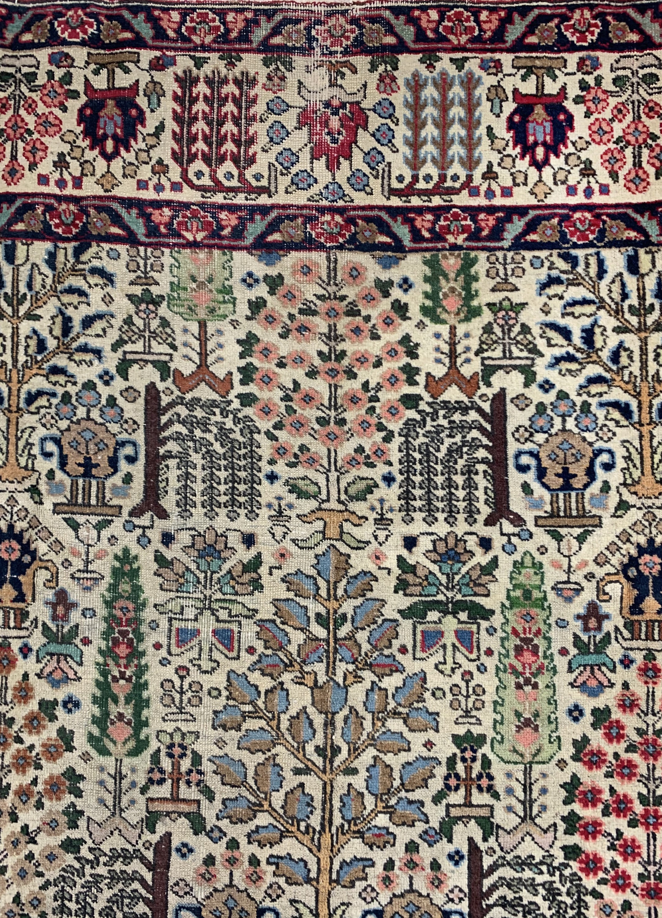 Detail b: Täbriz alt, Persien, um 1950, Wolle auf Baumwolle, ca. 270 x 198 cm, EHZ: 3