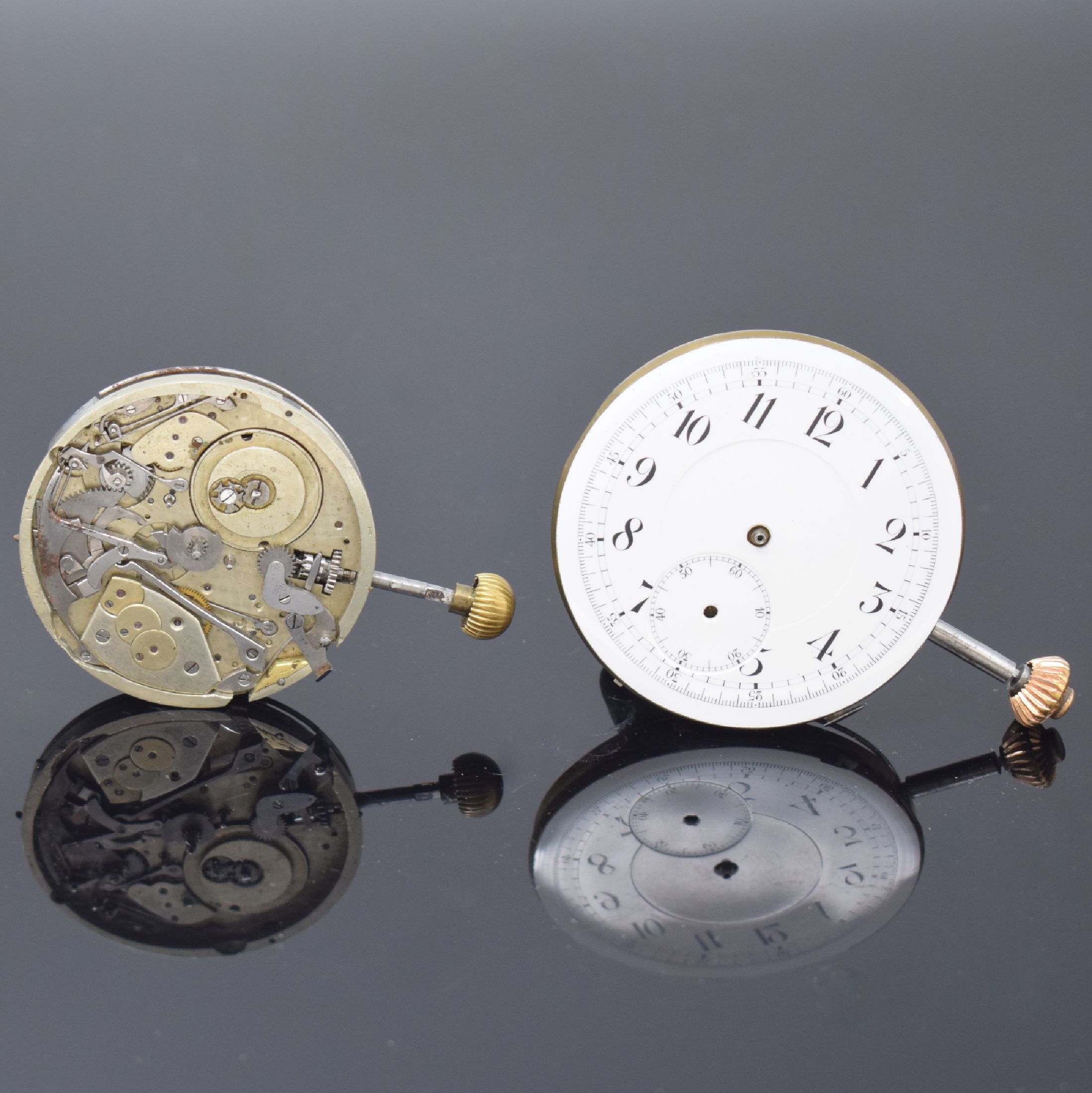 Detail a: Set bestehend aus 2 Savonette-Werken mit 1/4 Repetition, Schweiz um 1890/1900, beide Ankerhemmung und Schlag auf 2 Tonfedern, 1 x verg. m. ...