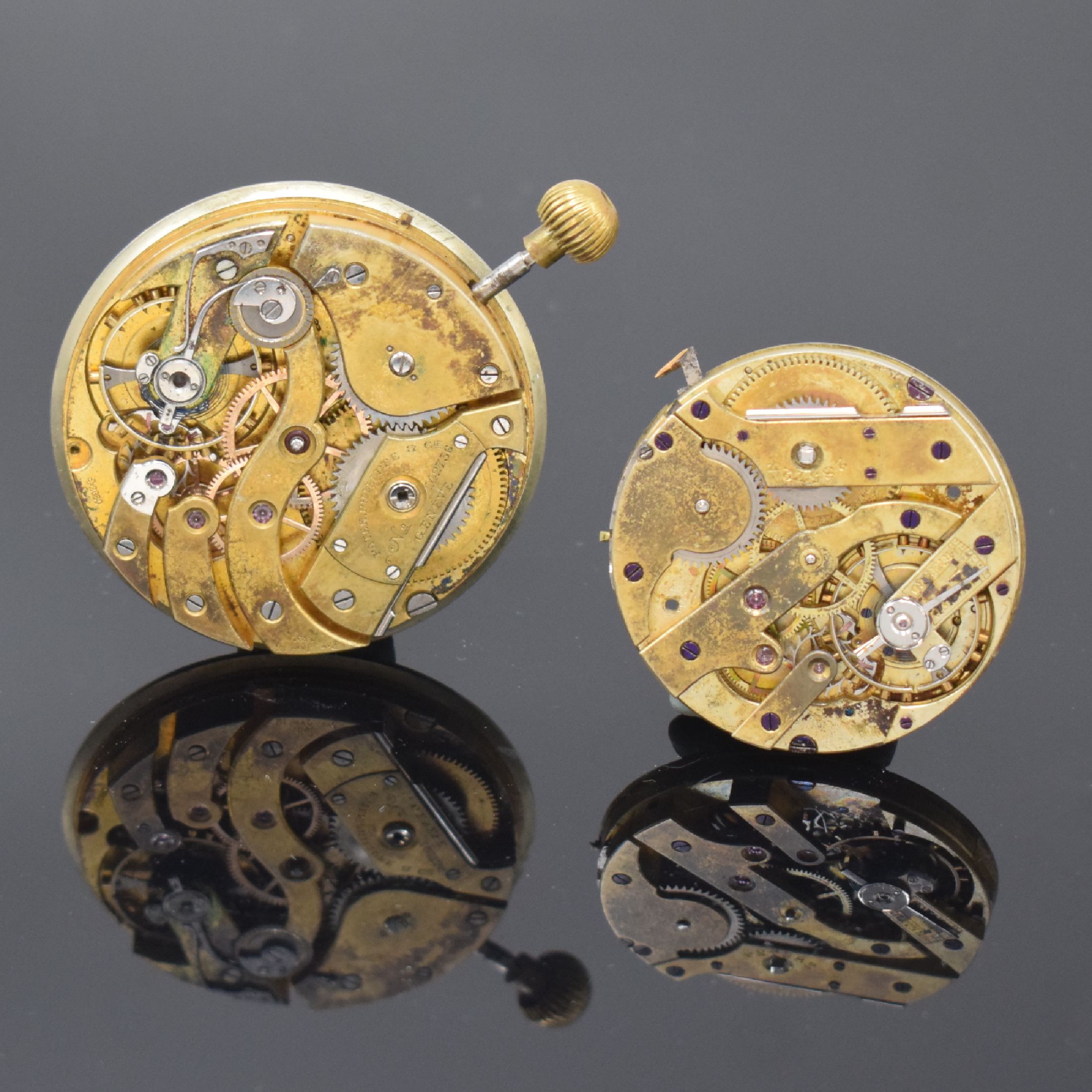 PATEK PHILIPPE Chronometro Gondolo hochfeines Taschenuhrwerk und ein VACHERON & CONSTANTIN Savonette-Werk, Schweiz um 1900, PPC inkl. 2-teil. 50 mm ...