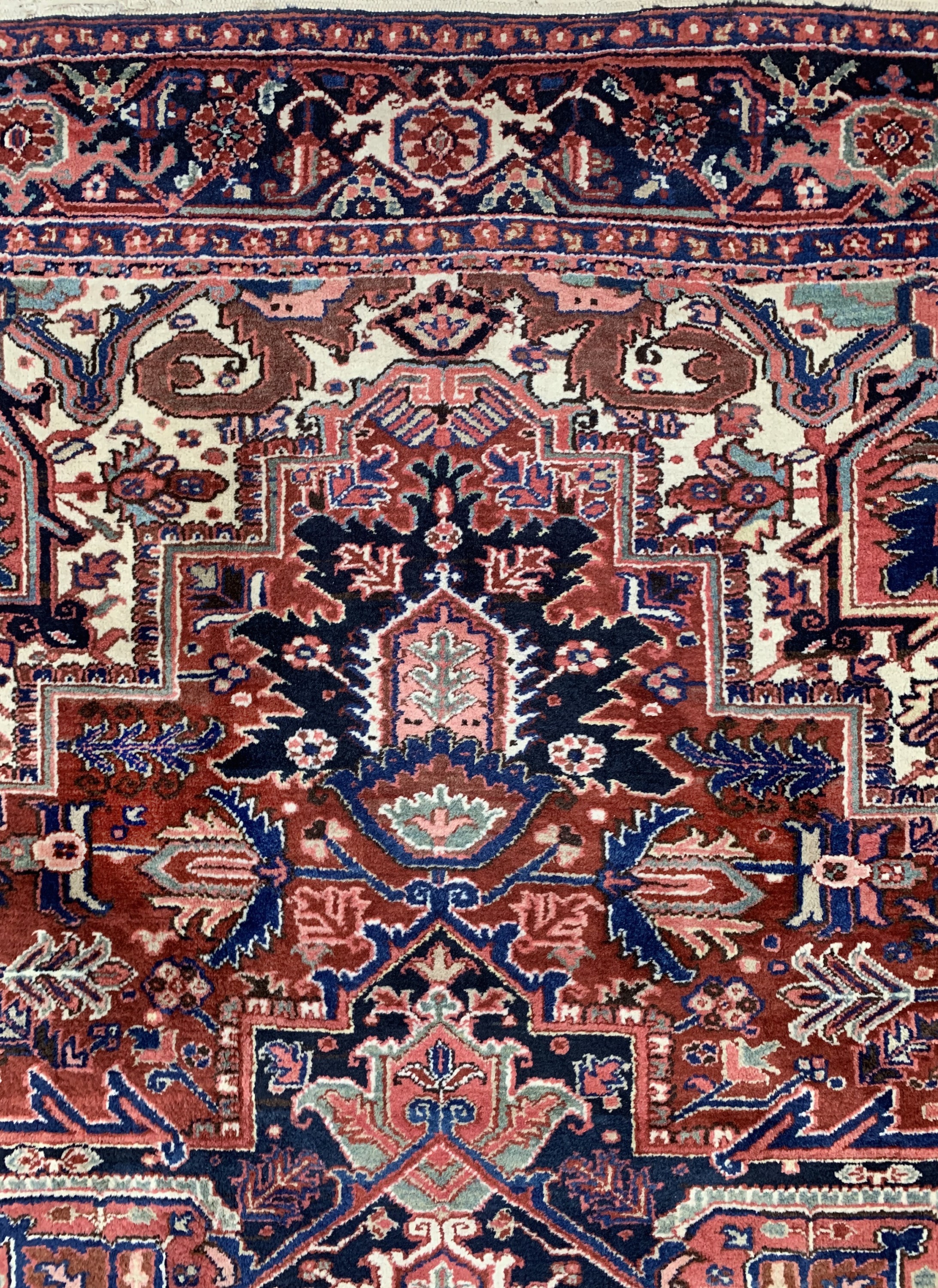Detail c: Heriz alt, Persien, um 1960, Wolle auf Baumwolle, ca. 353 x 259 cm, EHZ: 2