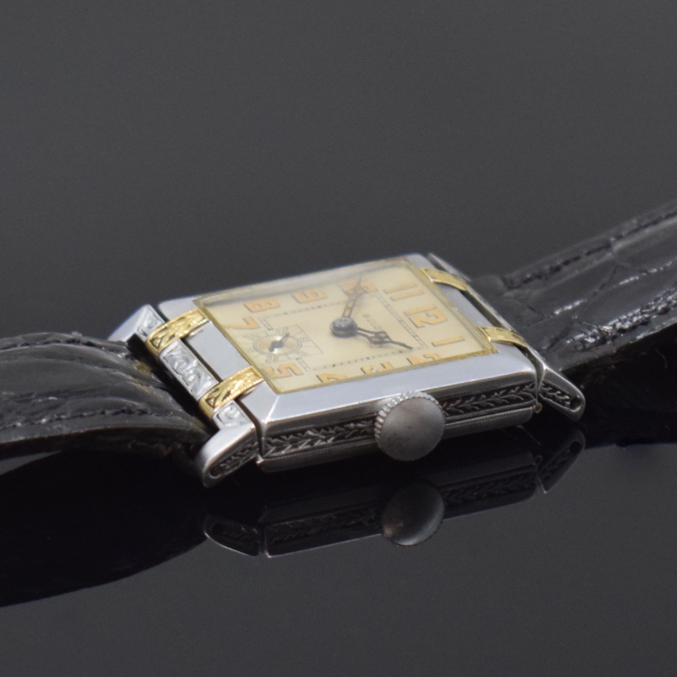 Detail b: BULOVA seltene frühe Armbanduhr mit beweglichen Anstößen in WG/GG 585/000, USA um 1930, Handaufzug, aufw. Scharniergeh., seitl. u. auf den ...