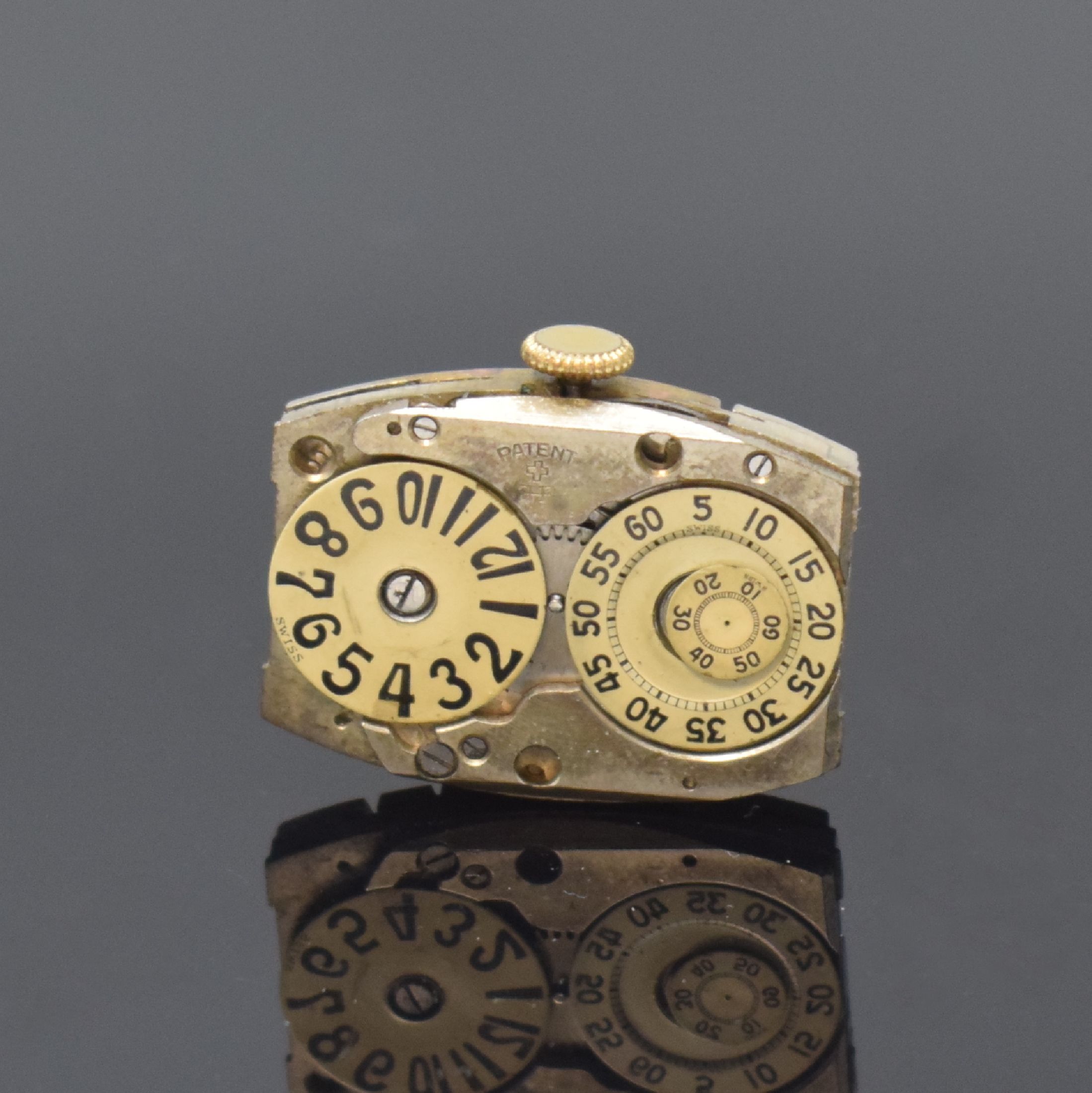 Detail f: CHRIST seltene digitale Armbanduhr in GG 585/000, Schweiz um 1935, Handaufzug, Scharniergeh., Fenster f. Std., Min. u. Sek., vers. Formwerk, 15 St., ...