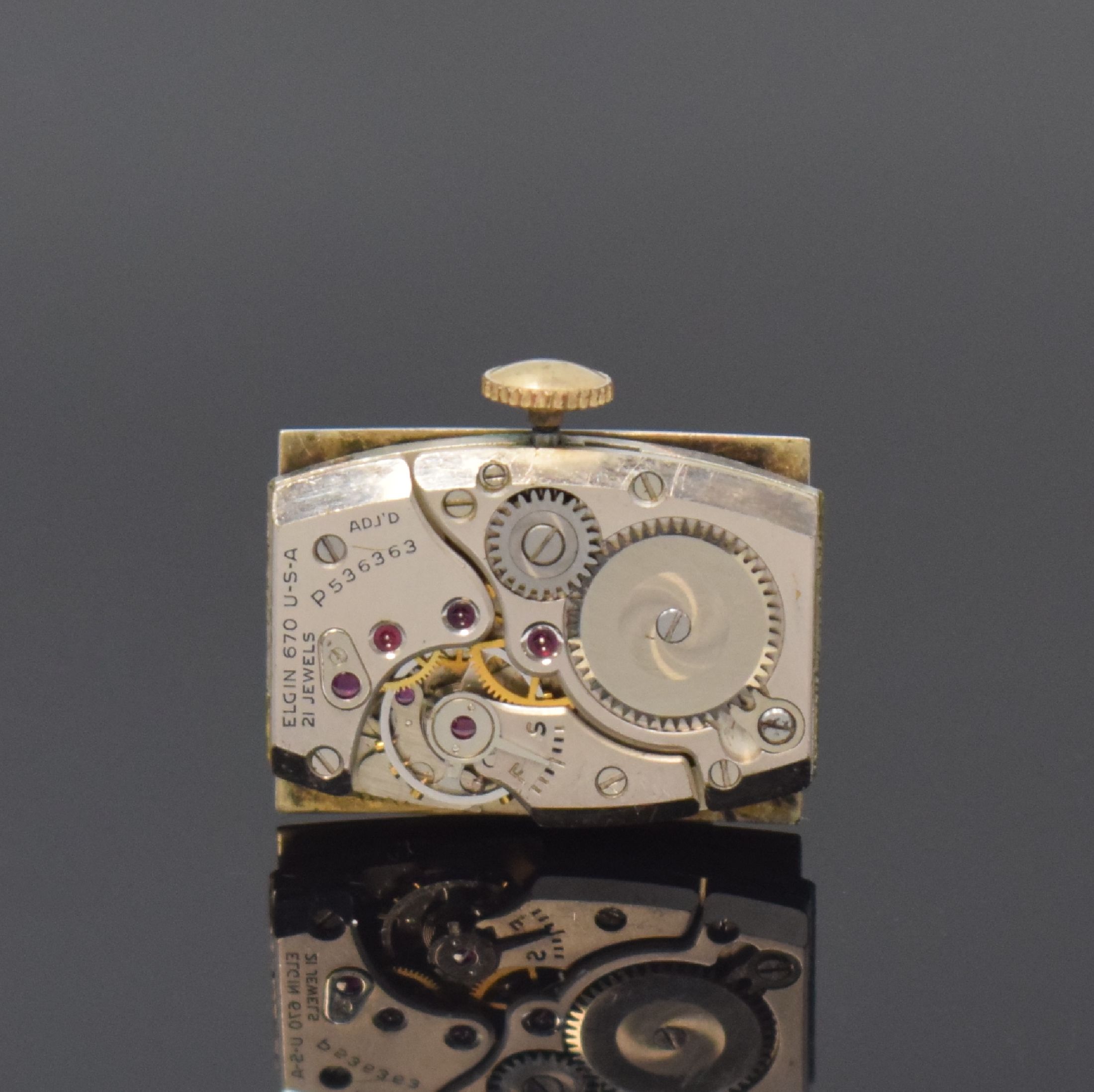 Detail d: LORD ELGIN rechteckige Armbanduhr in GG 585/000, USA um 1950, Handaufzug, 2-tlg. Geh., Boden m. Widmungsgrav. aufgedr., weißes Zifferbl. rest., ...