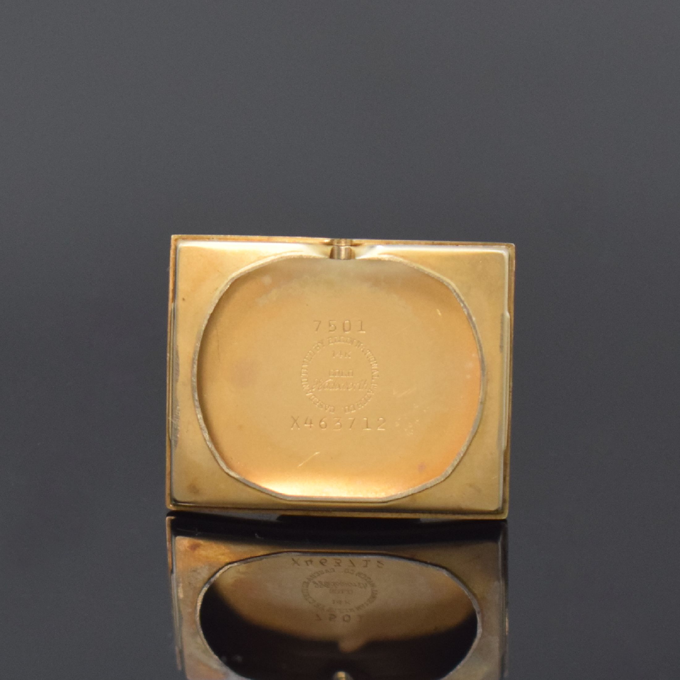 Detail e: LORD ELGIN Armbanduhr in 14k Gelbgold, USA um 1955, Handaufzug, 2-tlg. Geh., Boden aufgedr., silb., diagonal gespiegeltes Zifferbl., aufges. gold. ...