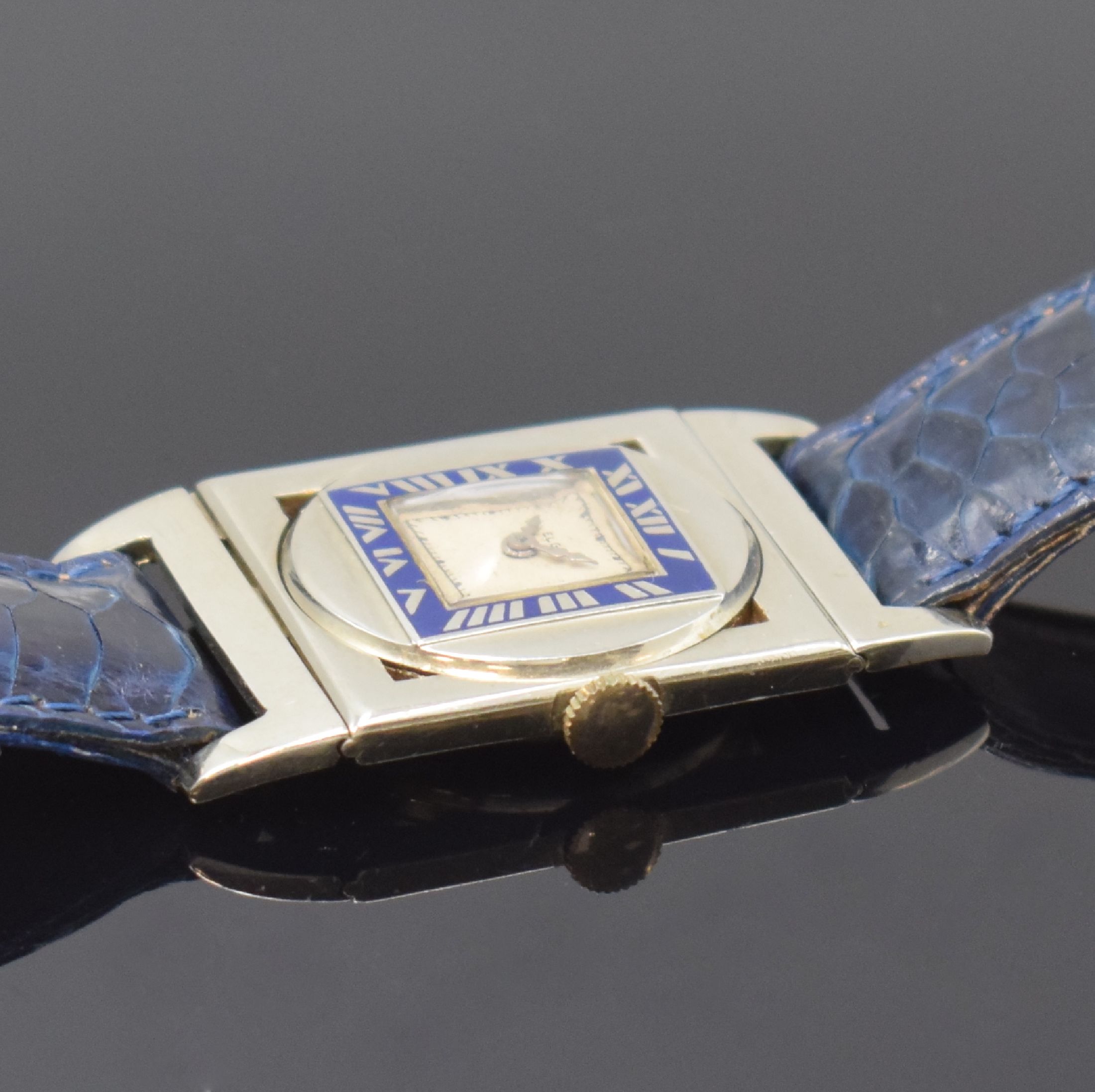 Detail b: ELGIN Presentation sehr seltene Art-Deco Armbanduhr in WG 585/000, USA um 1928, Handaufzug, rechteckiges Geh. m. beweglichen Bandanstößen, ...