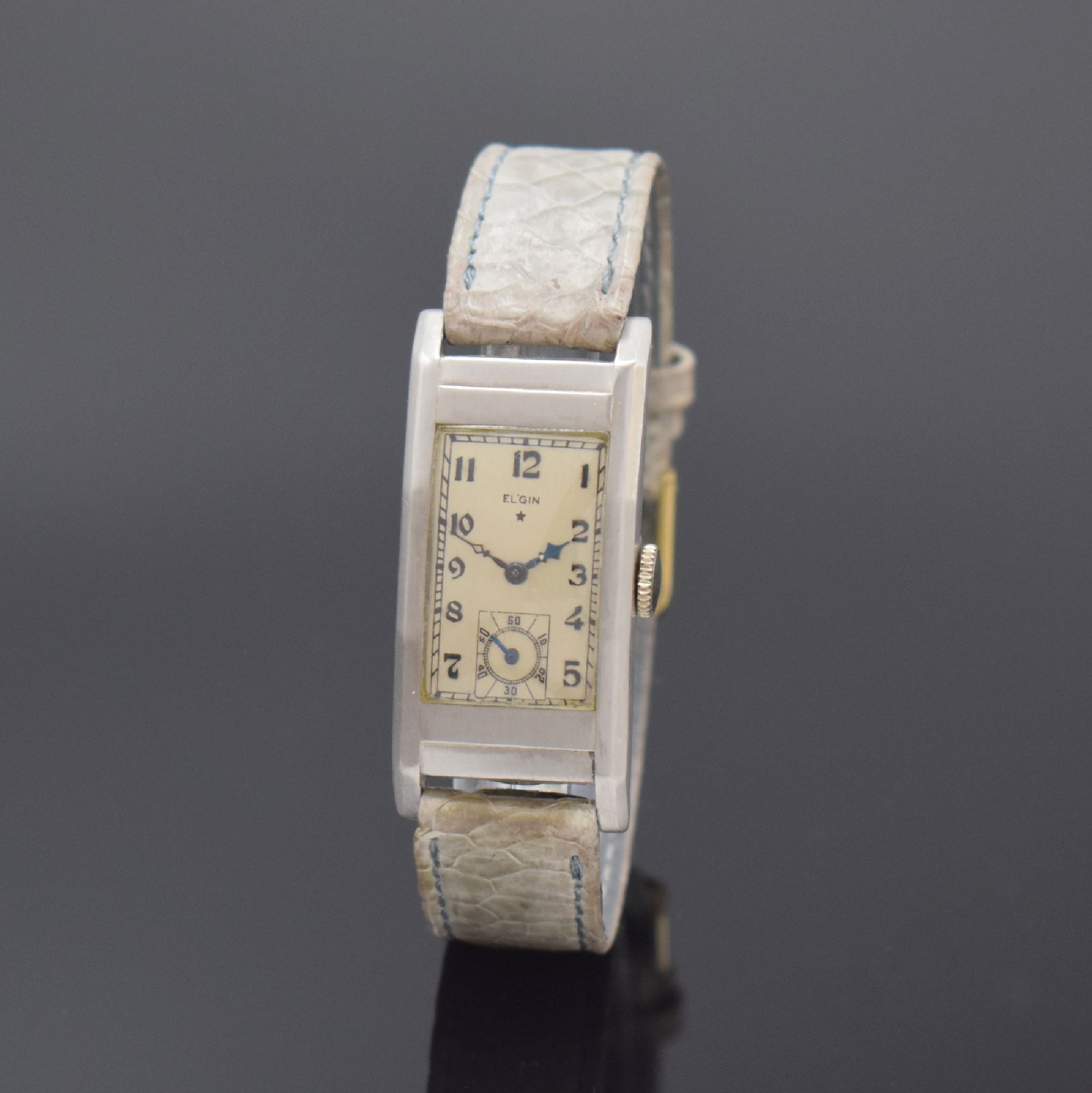 ELGIN rechteckige Armbanduhr in Palladium, USA um 1938, Handaufzug, 2-tlg. Geh., Boden aufgedr., silb. Zifferbl. rest., gebl. Zeiger teilw. später, ...