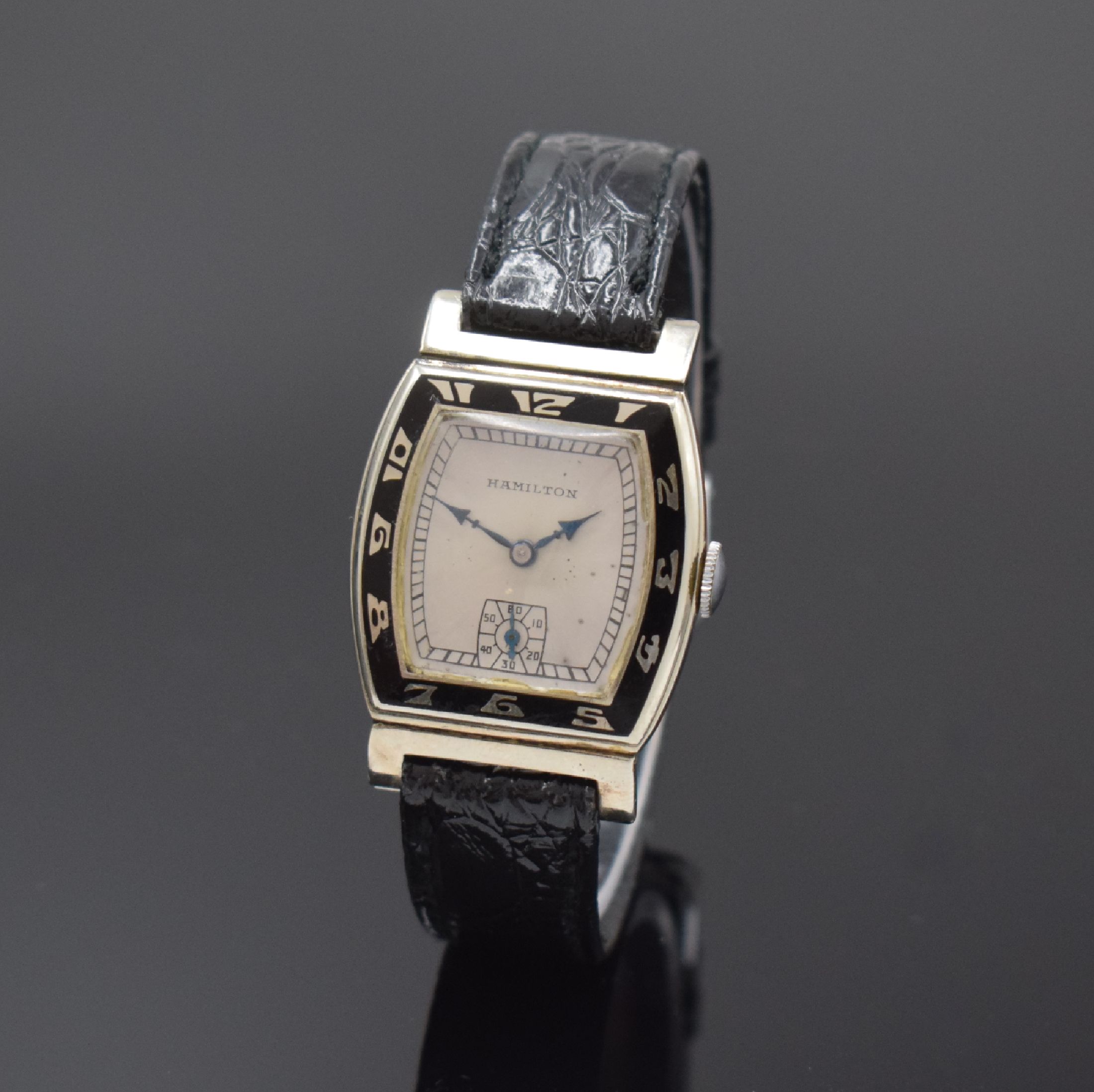 HAMILTON Coronado seltene Art-Deco Armbanduhr in 14k Weißgold, USA um 1930, Handaufzug, Tonneau-Geh. m. beweglichen Anstößen, in schwarzer ...