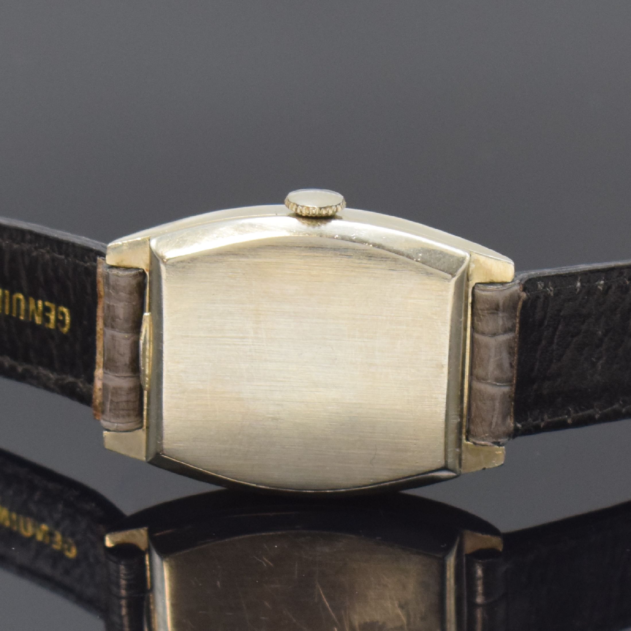 Detail c: HAMILTON Armbanduhr in WG 585/000, USA um 1940, Handaufzug, 2-tlg. Tonneau-Geh., Boden aufgedr., silb. Zifferbl., aufges. gold. Breguetzahlen, gold. ...