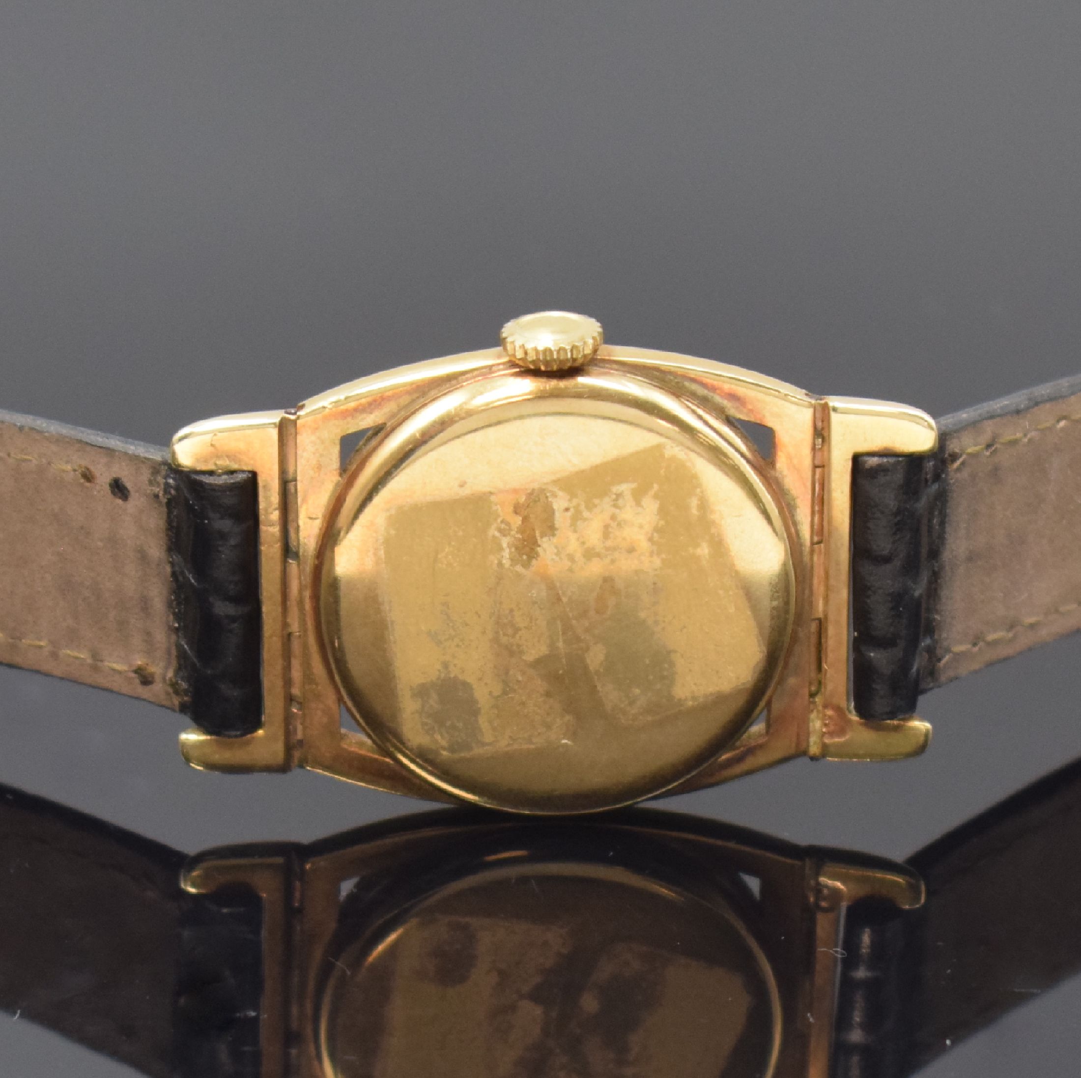 Detail c: HAMILTON Piping Rock seltene Art-Deco Armbanduhr in GG 585/000, USA um 1930, Handaufzug, Tonneau-Geh. m. bewegl. Anstößen, in schwarz emaillierter ...