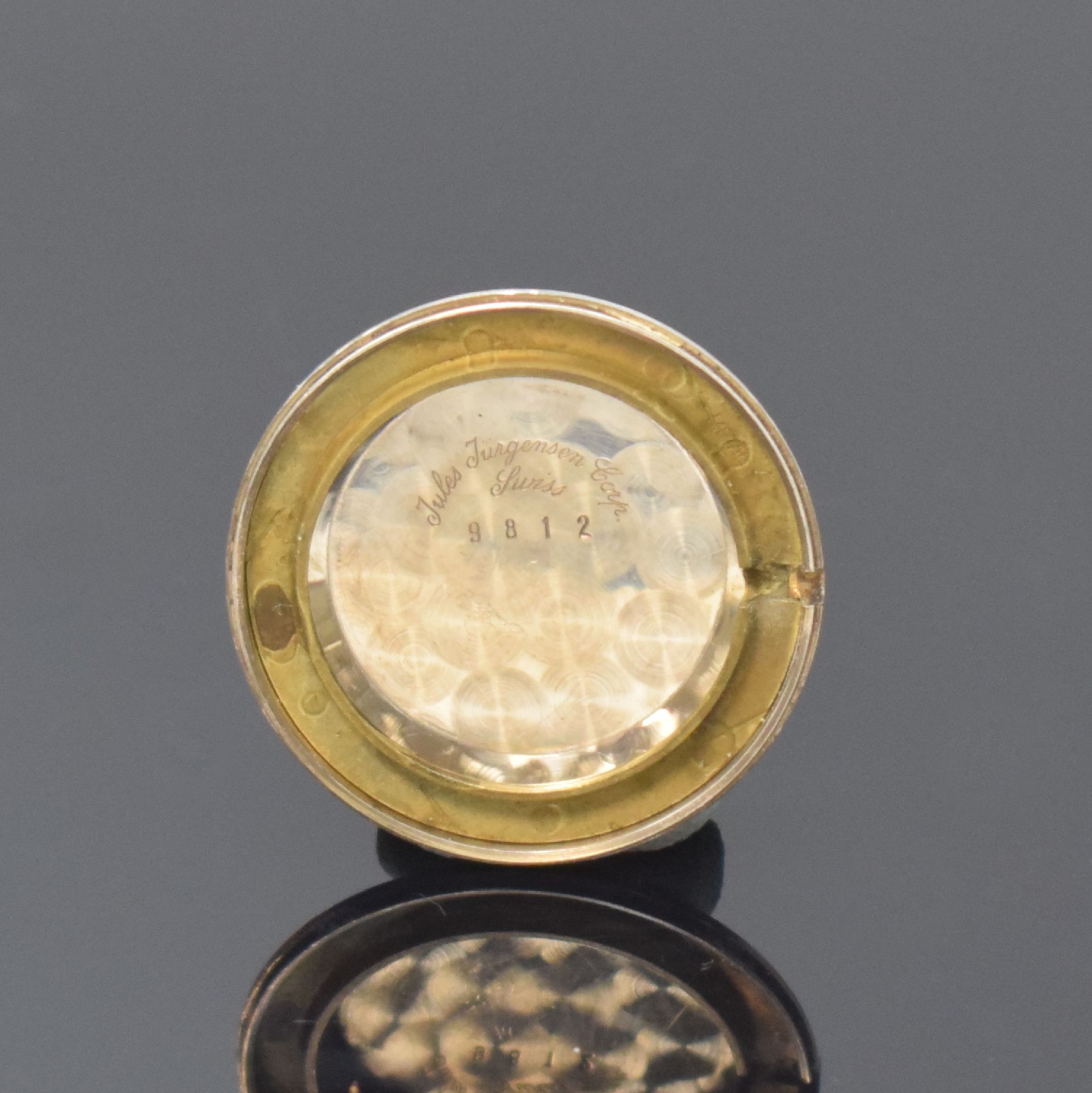 Detail e: JULES JÜRGENSEN elegante rechteckige Armbanduhr in WG 750/000, Schweiz um 1960, Handaufzug, 2-tlg. Geh., Boden aufgedr., silb. Zifferbl. fl., verg. ...