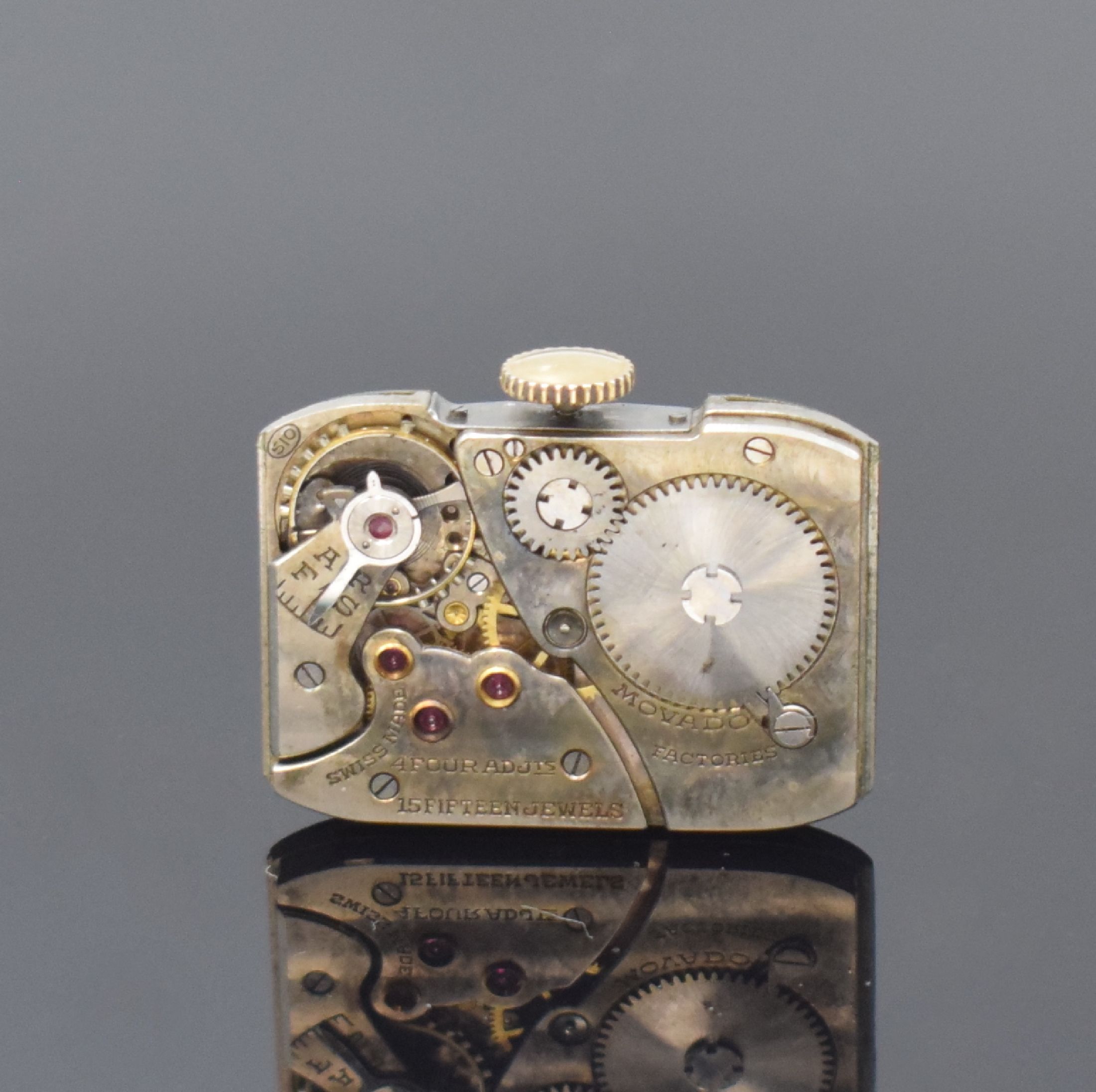 Detail d: MOVADO Chronometre rechteckige Armbanduhr Referenz 1808 in GG 750/000, Schweiz um 1935, Handaufzug, Scharniergeh., Scharnier zu rep., schwarzes ...