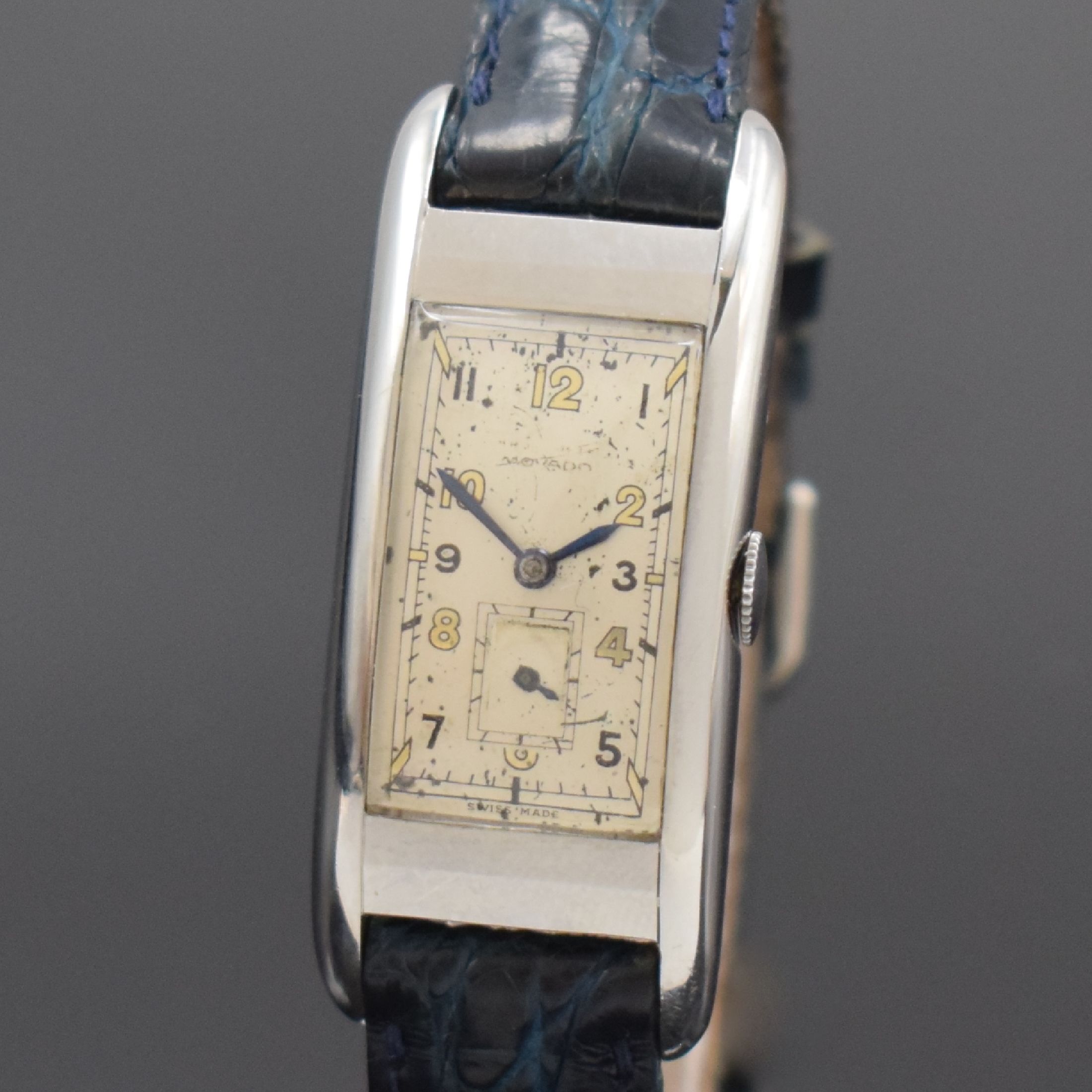 Detail a: MOVADO "Banana" stark gebogene Armbanduhr Referenz 12206 in Stahl, Schweiz um 1938, Handaufzug, 2-tlg. Geh., Boden aufgedr., silb. ...
