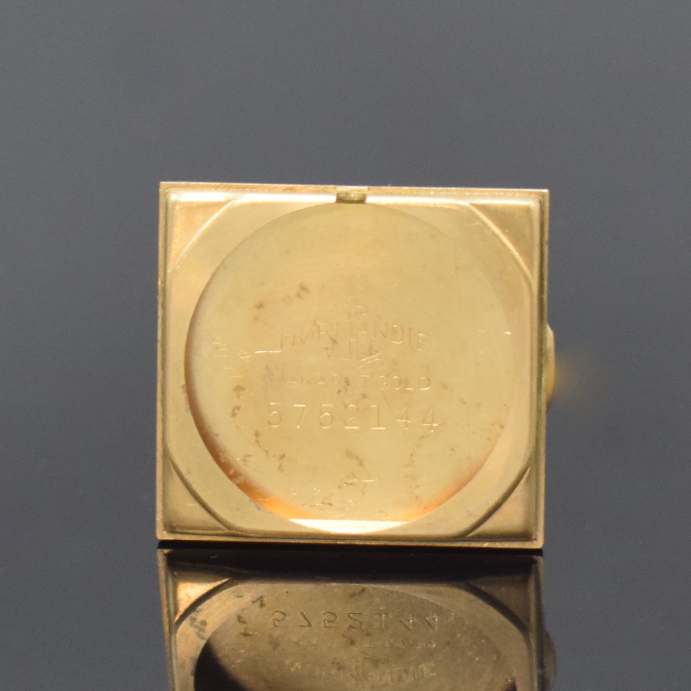 Detail d: NORMANDIE rechteckige Armbanduhr in 14k Gelbgold, Schweiz / USA um 1950, Handaufzug, 2-tlg. Geh., Boden aufgedr., nach außen geschweifte, ...
