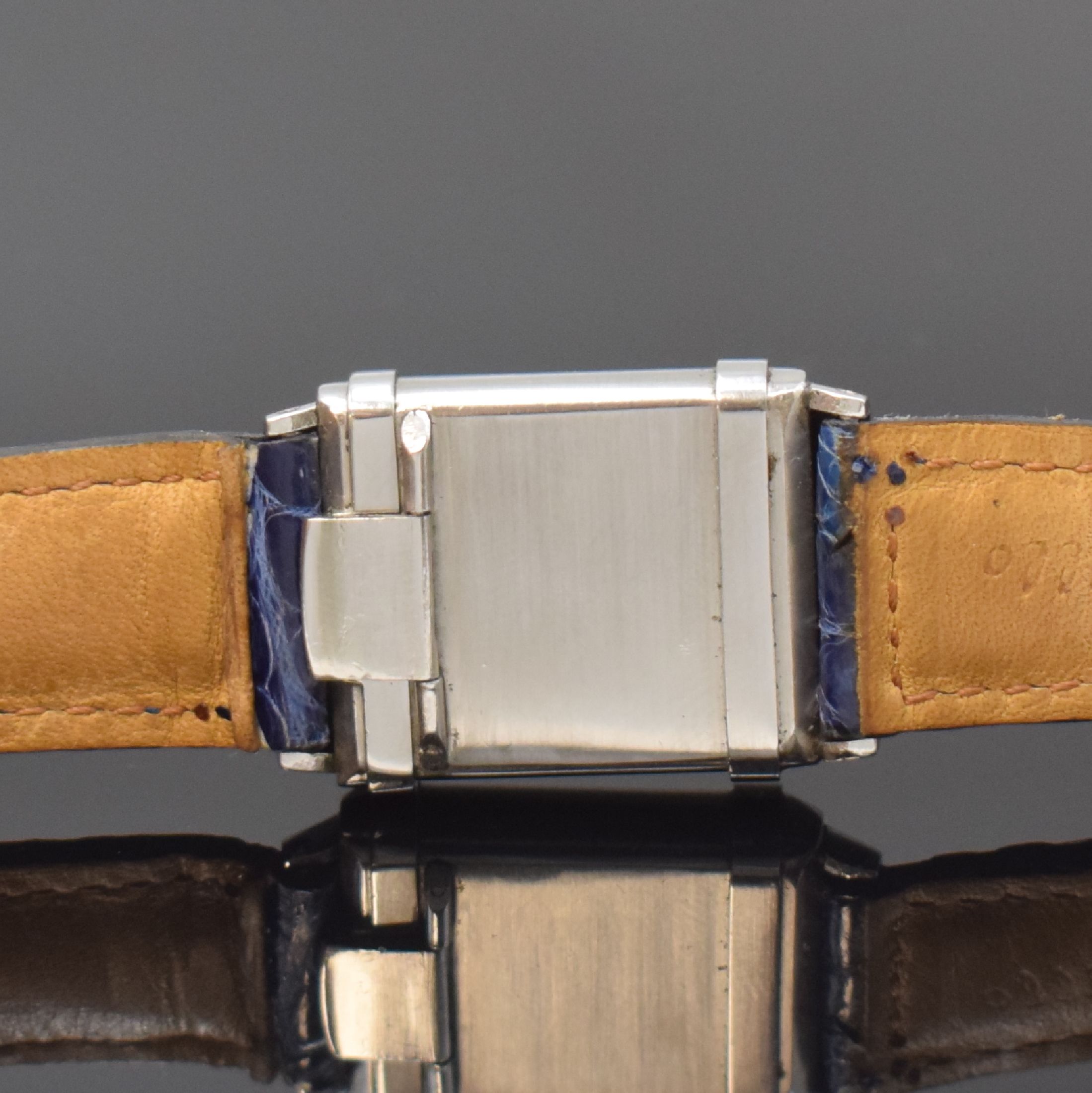 Detail c: OMEGA WATCH CO / TISSOT Marine seltene rechteckige Armbanduhr in Stahl, Schweiz um 1935, Handaufzug, abnehmbares Doppelgehäuse, rücks. über ...