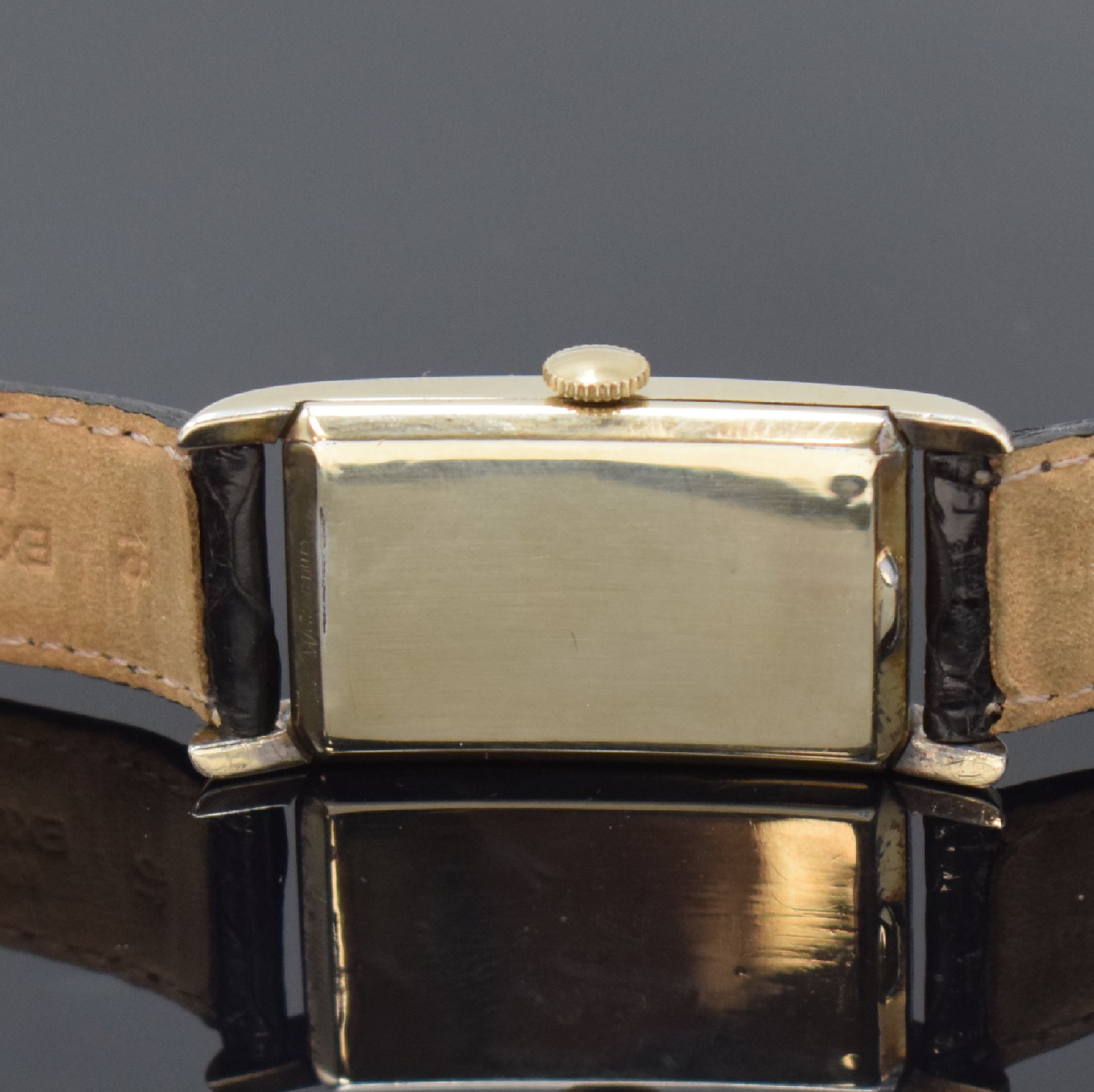 Detail c: OMEGA T 17 rechteckige Armbanduhr in 14k goldfilled, Schweiz / USA um 1940, Handaufzug, 2-tlg. Geh., Boden aufgedr., gold. Zifferbl. pat./fl., gold. ...
