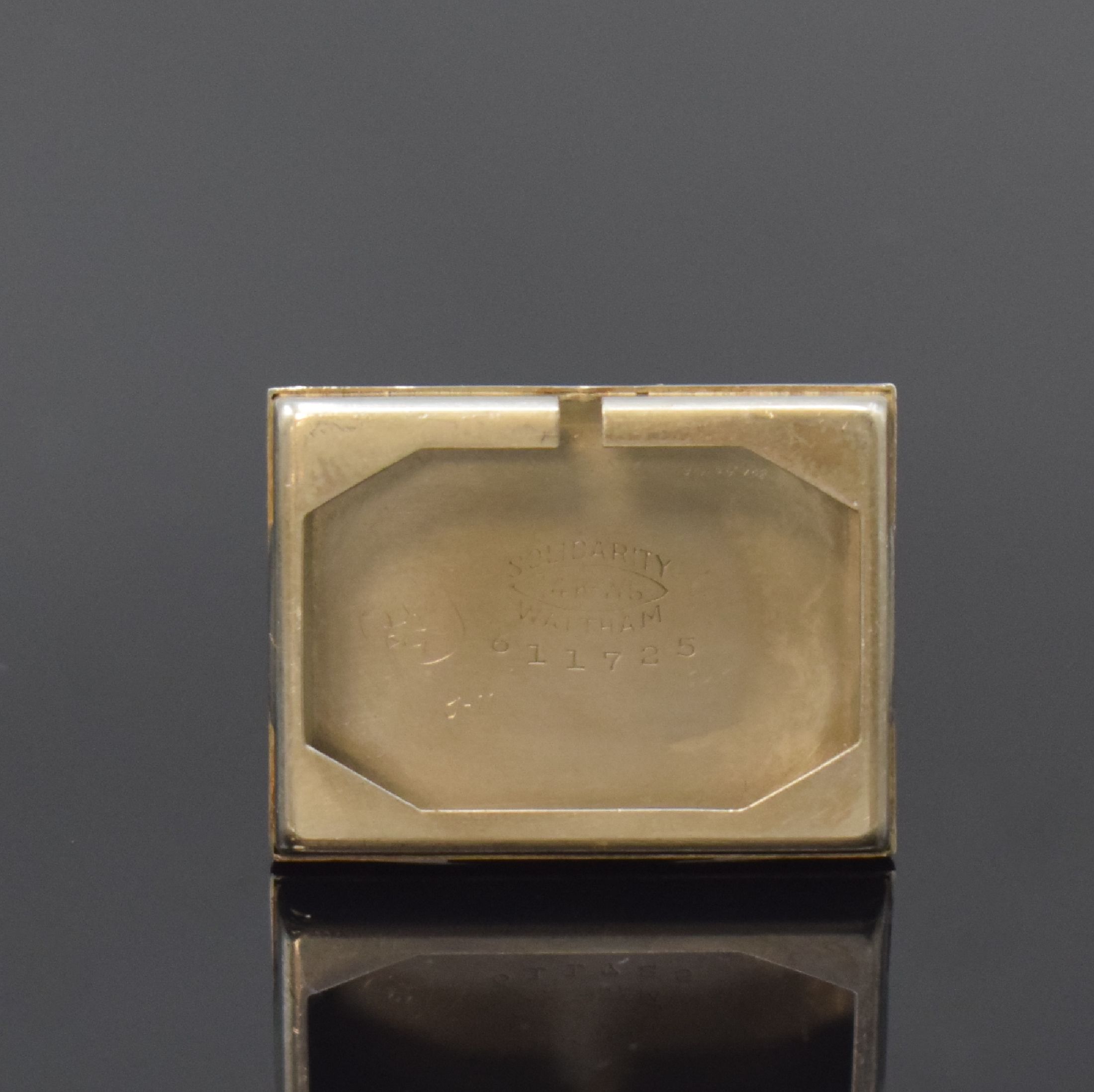 Detail e: WALTHAM rechteckige Armbanduhr in WG 585/000, USA um 1935, Handaufzug, 2-tlg. Geh., Lünette u. Rand grav., silb. Zifferbl. rest., gebl. Zeiger, ...