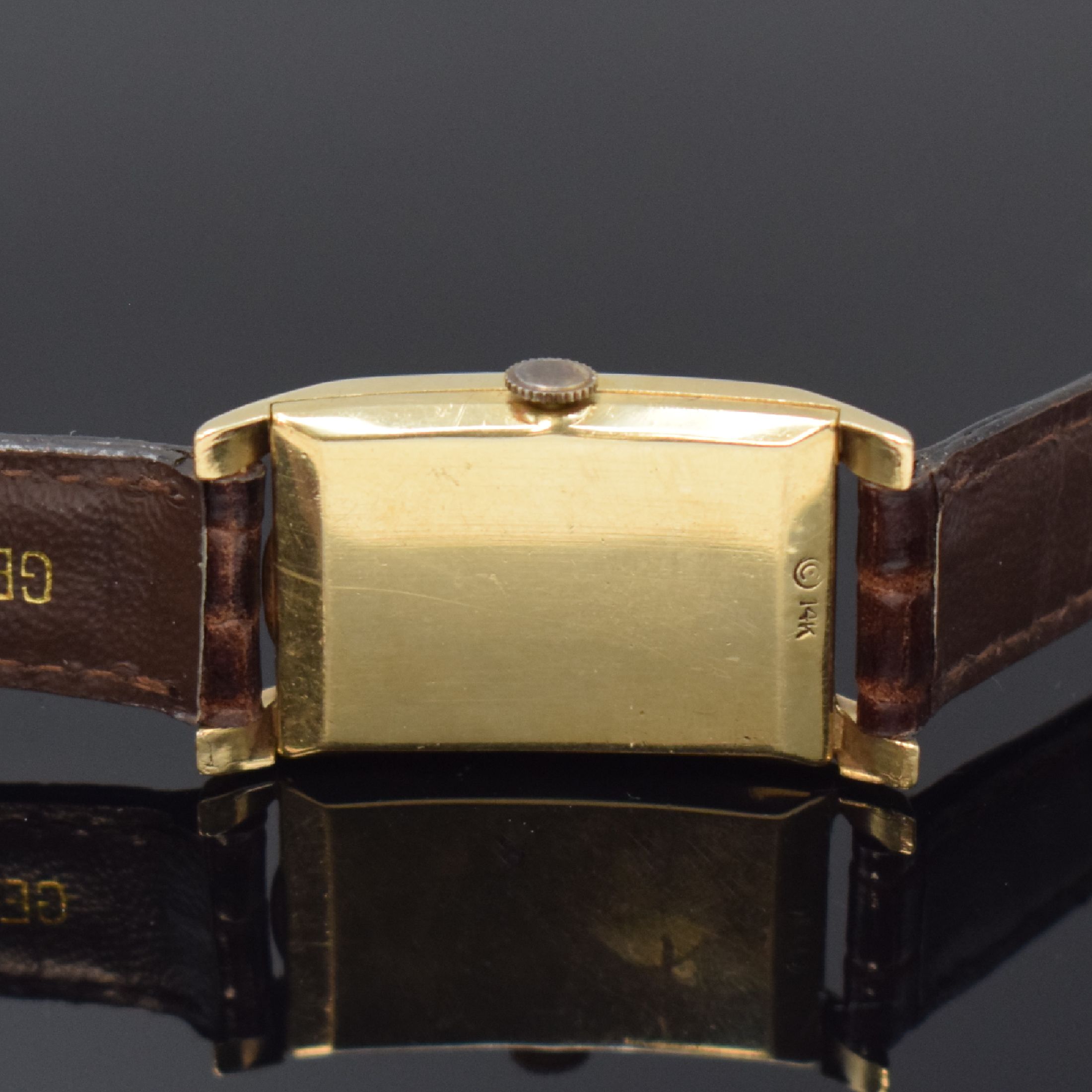 Detail c: MARVIN rechteckige Armbanduhr in GG 585/000, Schweiz / USA um 1940, Handaufzug, 2-tlg. Geh., Boden aufgedr., silb. Duoton-Zifferbl. rest., gebl. ...