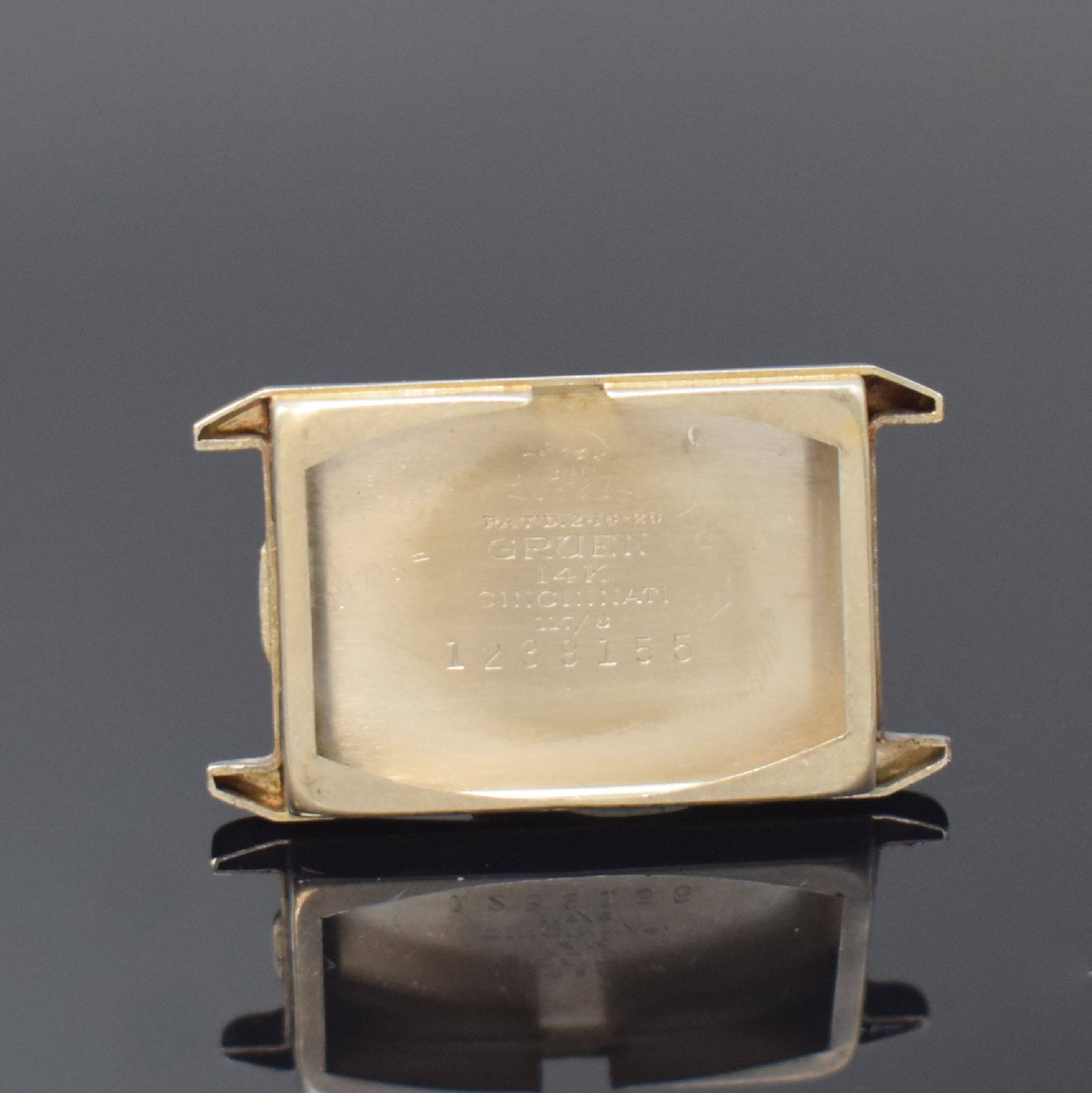 Detail e: GRUEN Precision rechteckige Armbanduhr in WG 585/000, Schweiz / USA um 1925, 2-tlg. Geh. m. grav. Rand, Boden aufgedr., silb. Zifferbl. pat., arab. ...