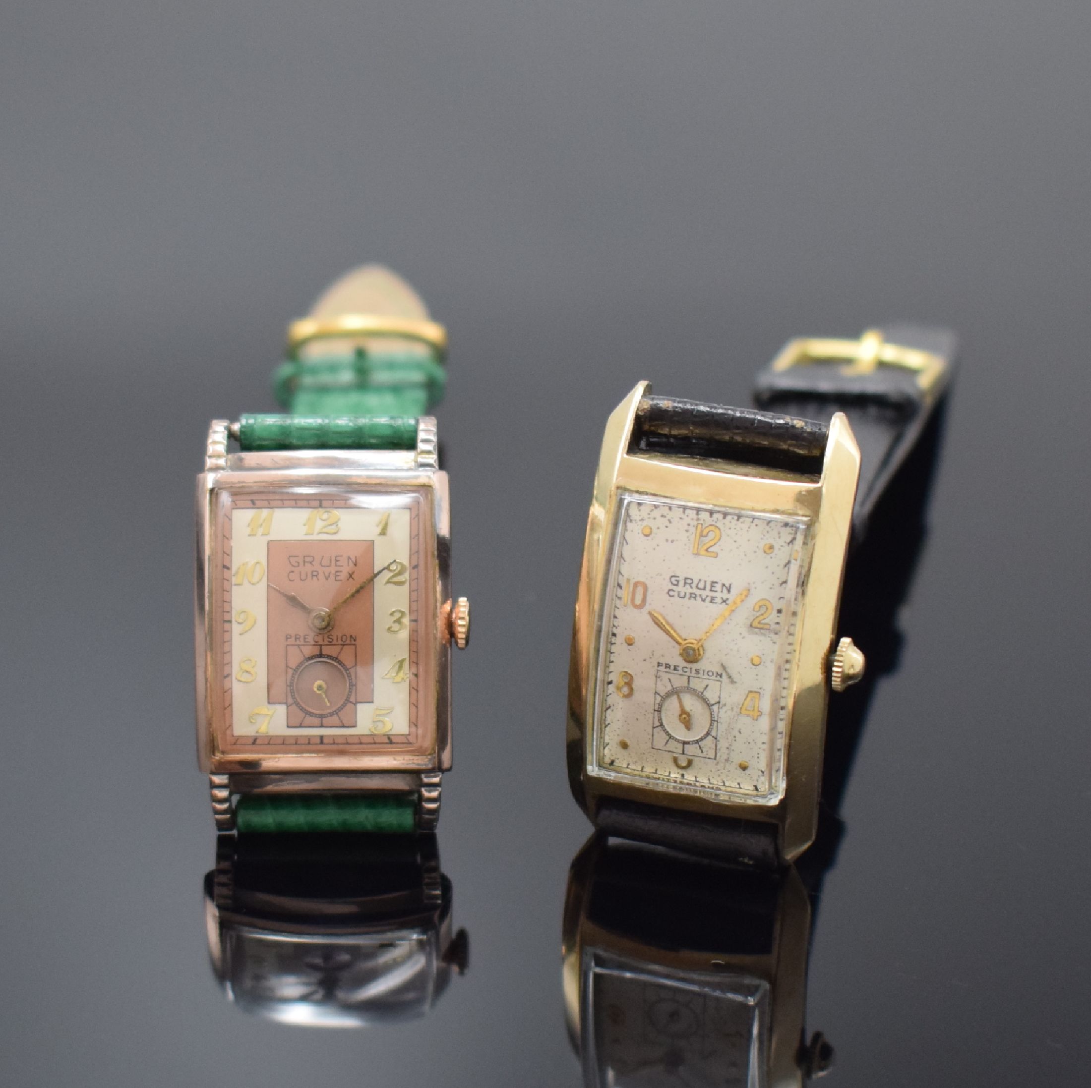 GRUEN Curvex Precision 2 rechteckige Armbanduhren in 10k goldfilled, Schweiz / USA um 1945, Handaufzug, 2-tlg. Geh. Ref. 440 -448 u. 440-449, Böden ...