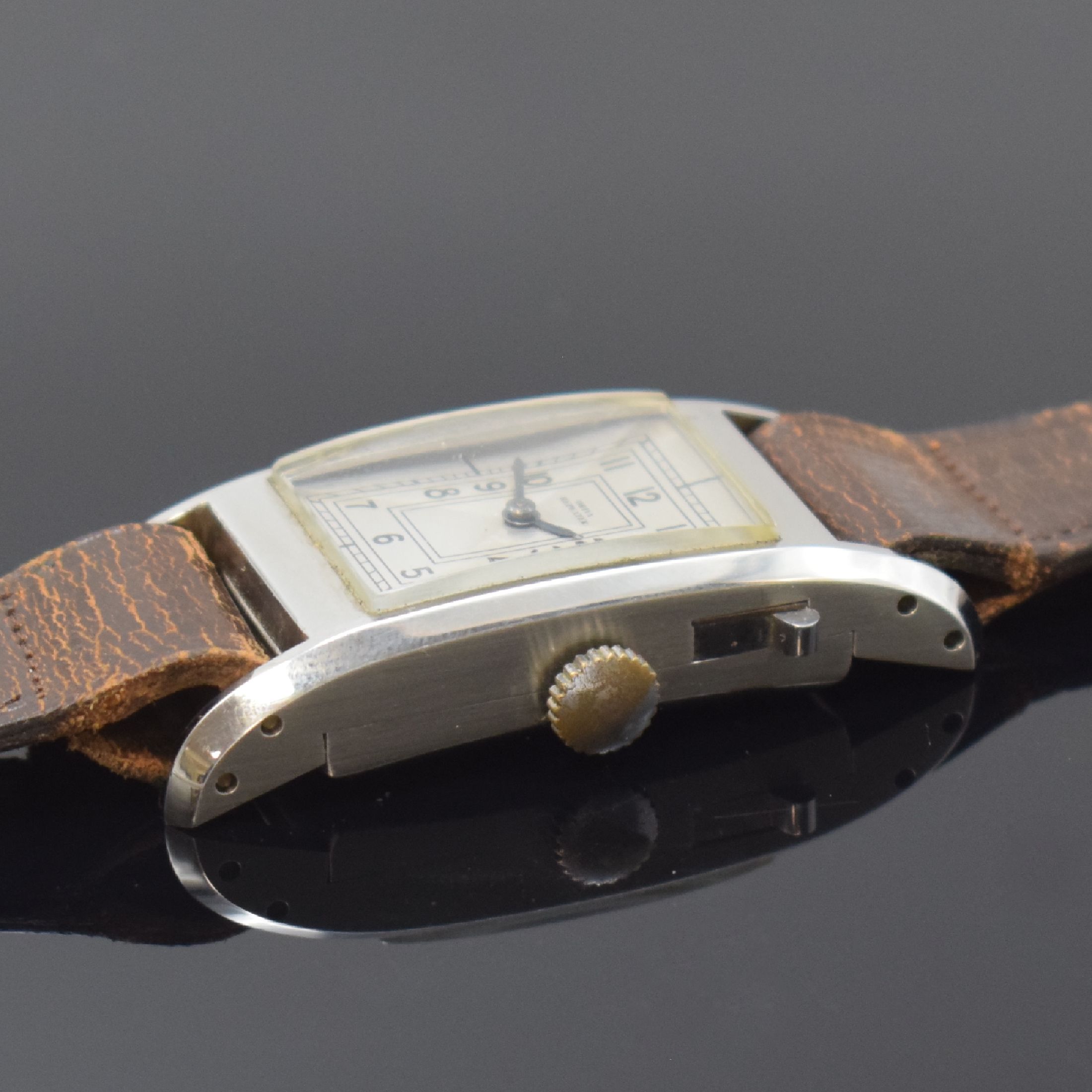 Detail b: DRIVA Repeater sehr seltene rechteckige Armbanduhr mit 1/4-Repetition in Stahl, Schweiz um 1935, Handaufzug, 2-tlg. Geh., Boden aufgedr., seitl. ...