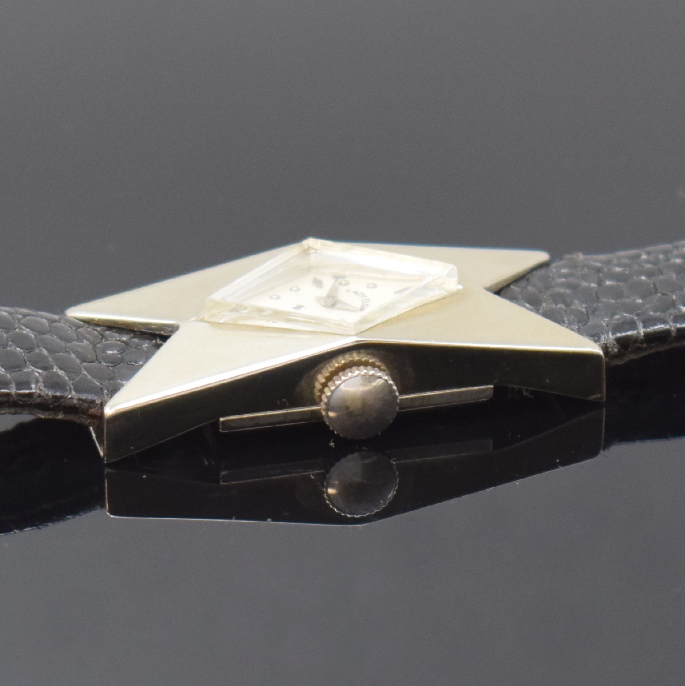 Detail b: LORD ELGIN ausgefallene rechteckige Damenarmbanduhr in WG 585/000k, USA um 1955, Handaufzug, 2-tlg. Geh. m. rautenförmigem Ausschnitt f. das ...