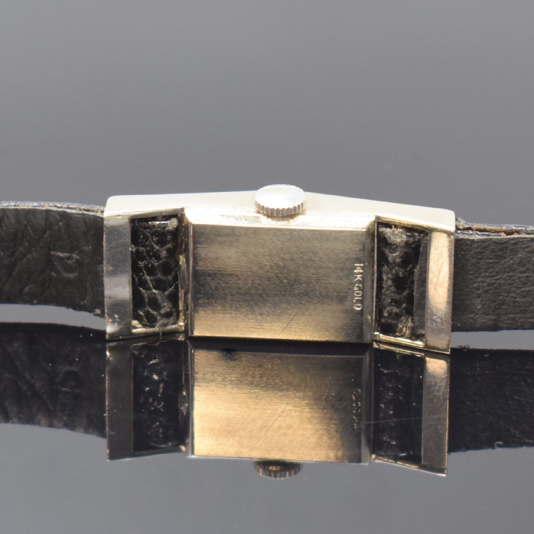Detail c: LORD ELGIN ausgefallene rechteckige Damenarmbanduhr in WG 585/000k, USA um 1955, Handaufzug, 2-tlg. Geh. m. rautenförmigem Ausschnitt f. das ...