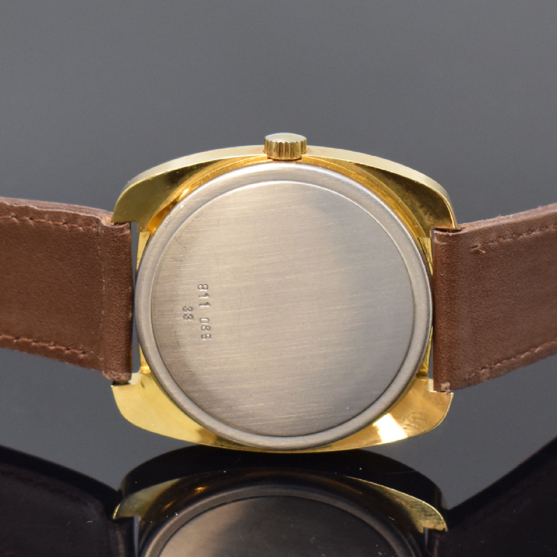 Detail b: DUGENA 6 vergoldete Armbanduhren aus Lagerbestand, Schweiz um 1970, Handaufzug, 2-tlg. Geh. m. Stahlboden, 4 x aufgedr., 2 x verschr., verschiedene ...
